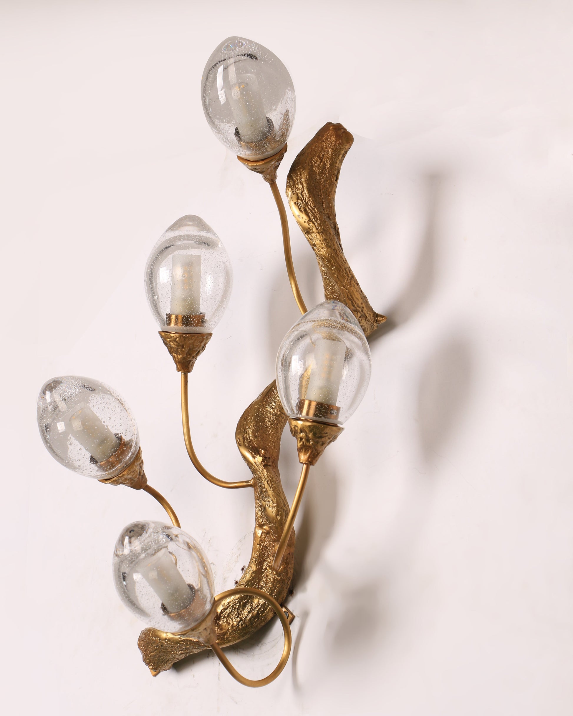 Lotus Brass Wall Lamp - Nuvé
