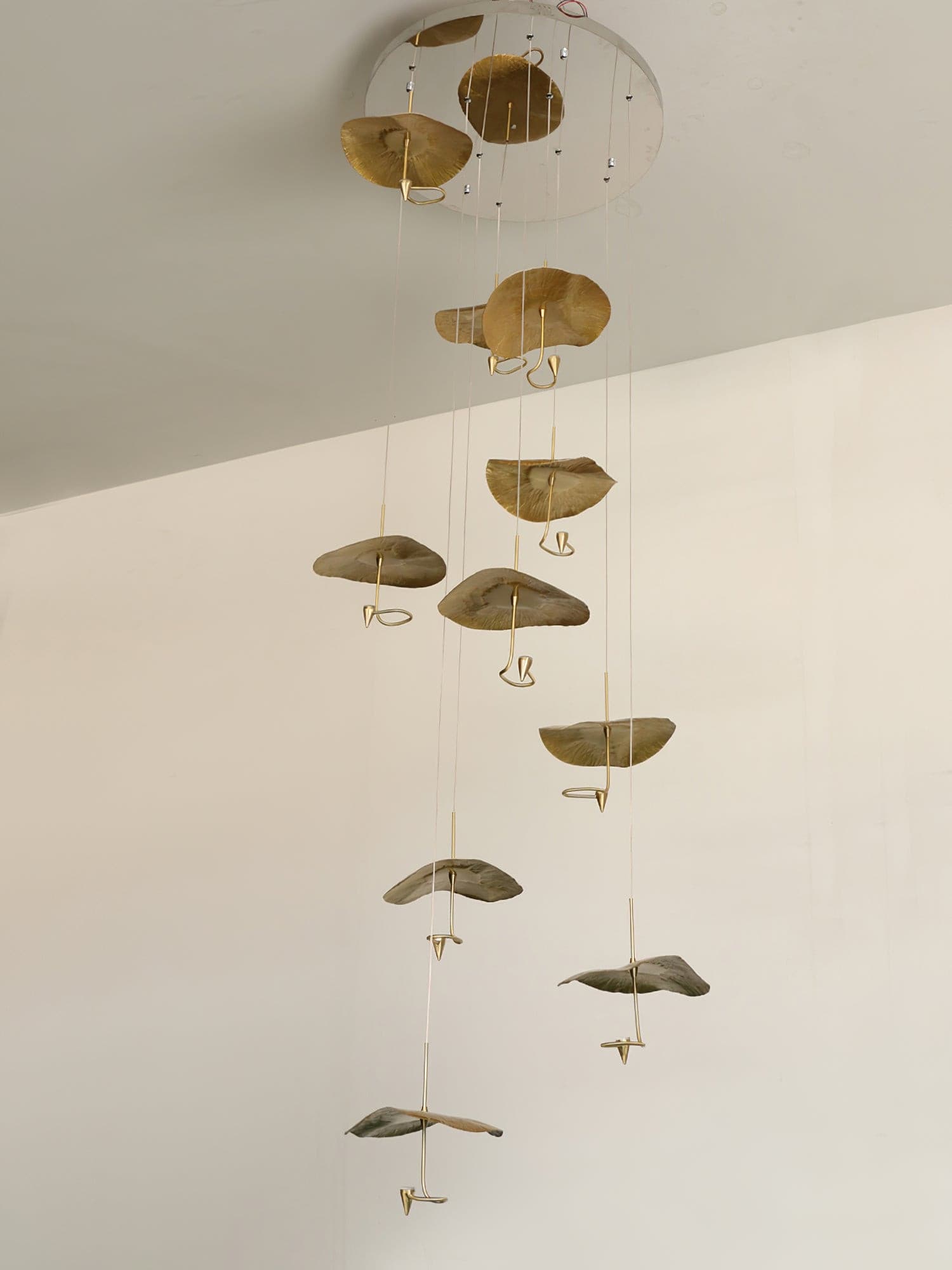 Lotus Leaf Chandelier - Nuvé