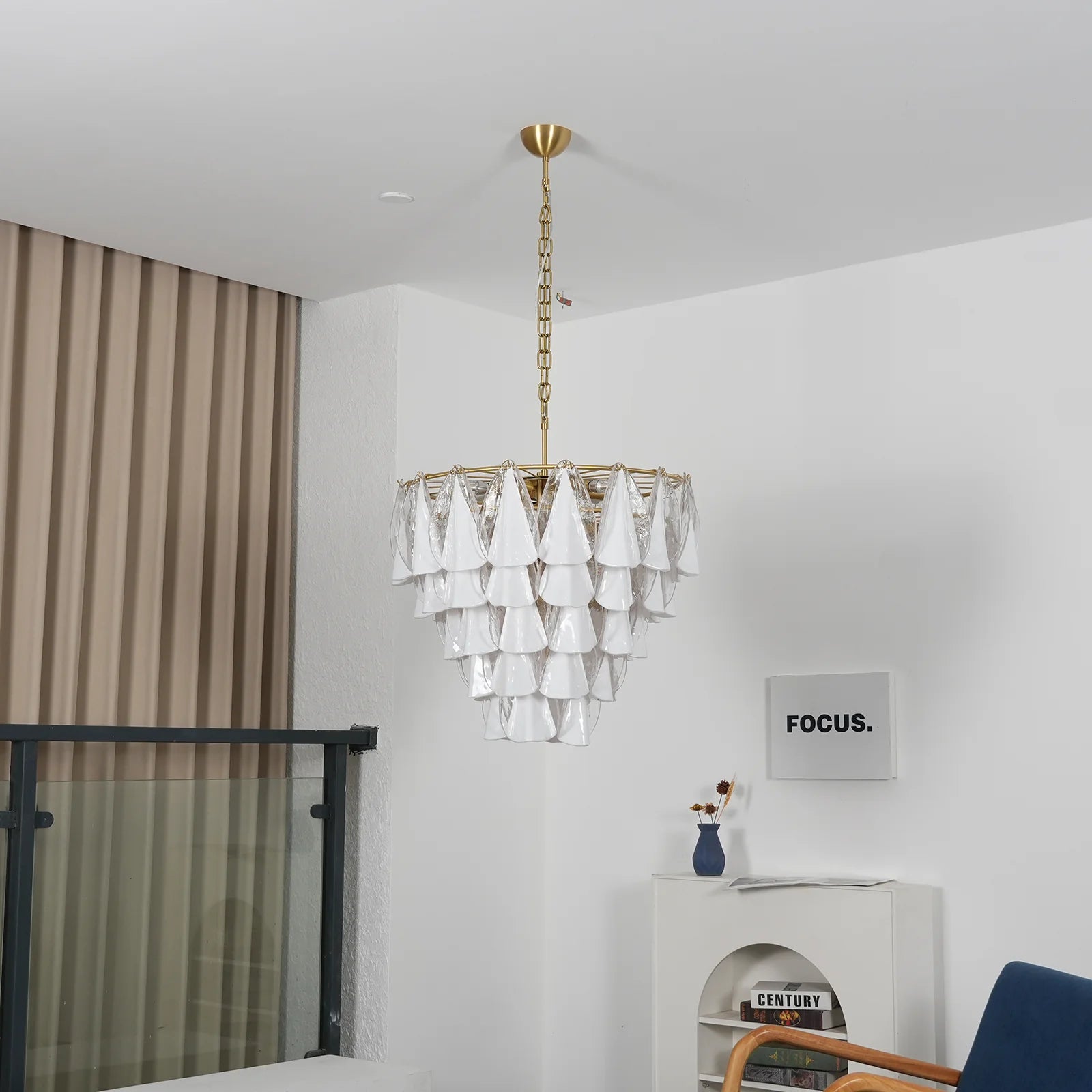 Lunara Murano Glass Chandelier - Nuvé
