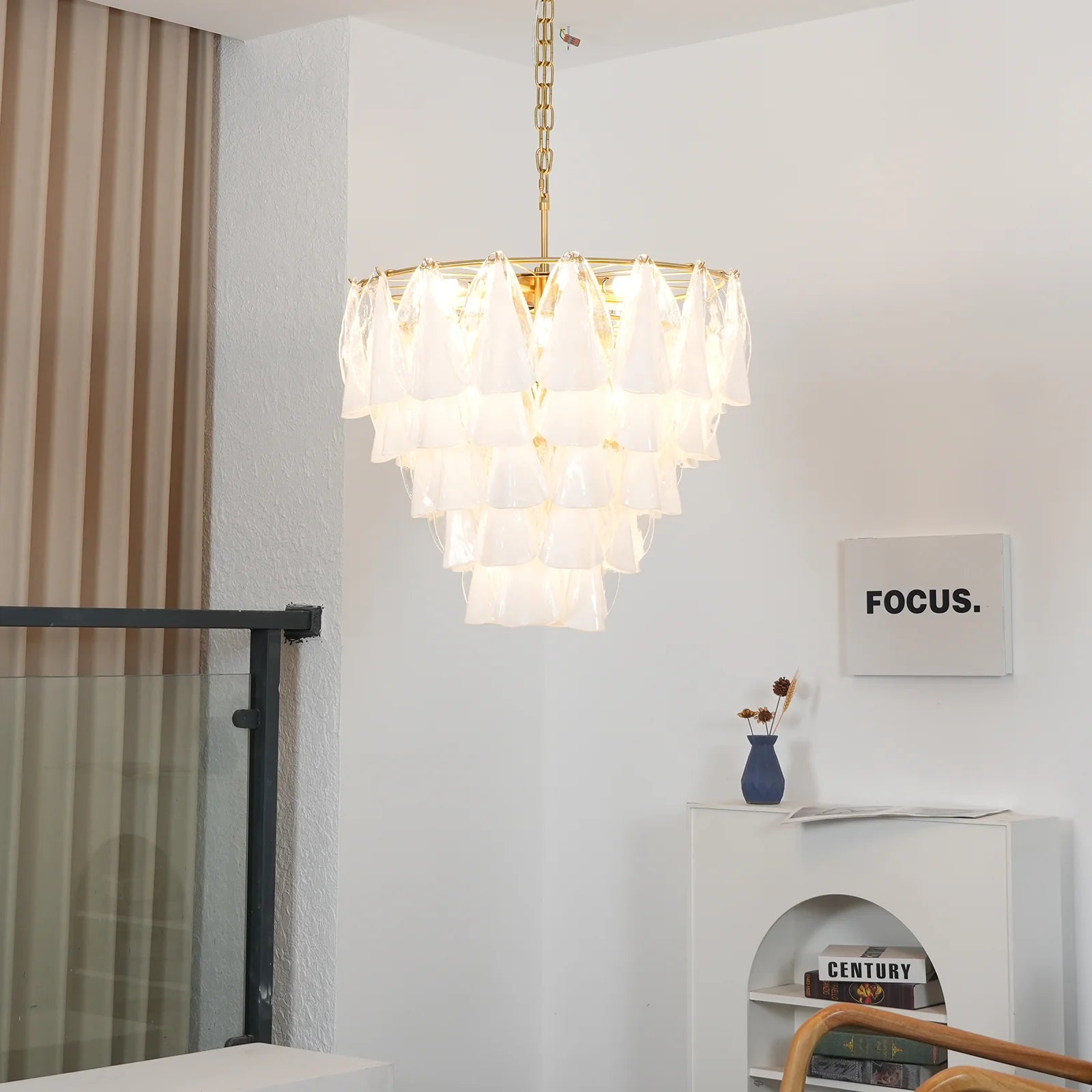 Lunara Murano Glass Chandelier - Nuvé