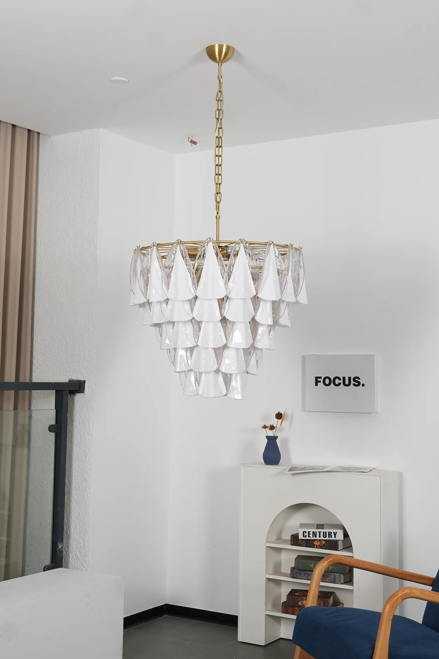 Lunara Murano Glass Chandelier - Nuvé