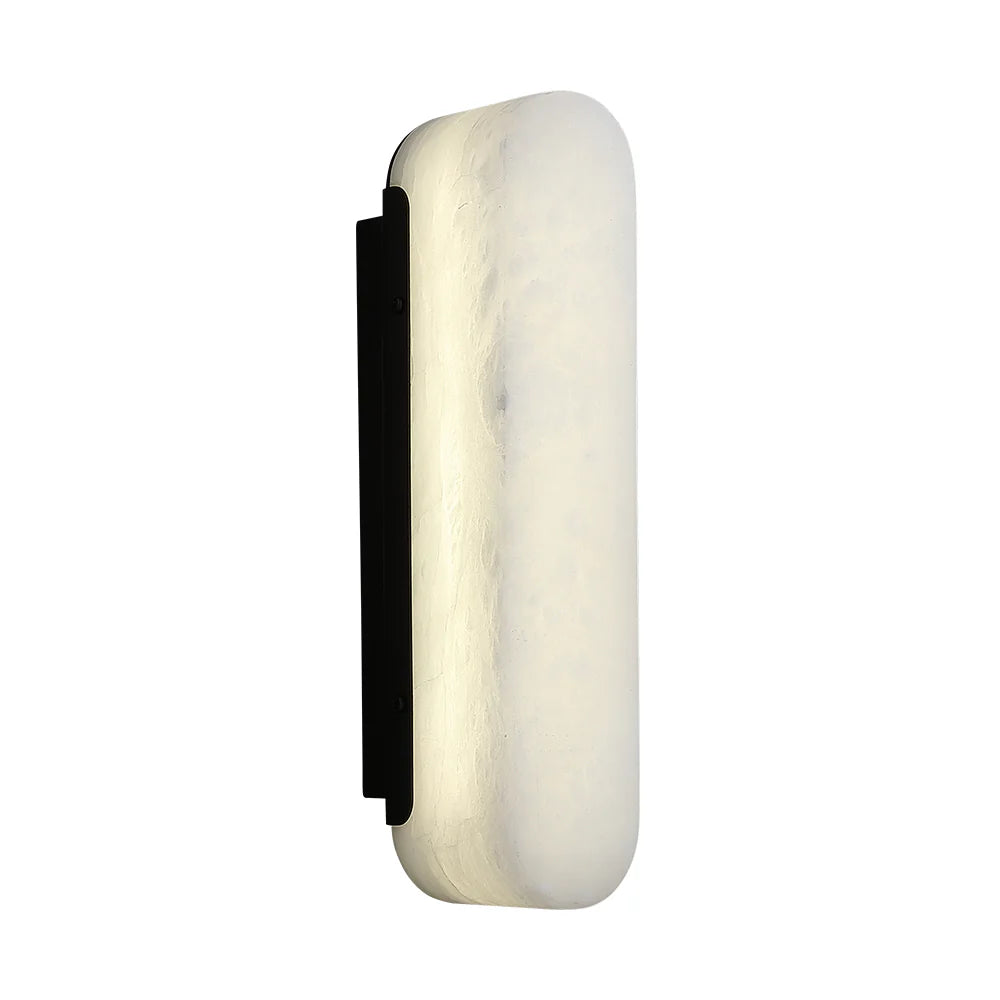 Luxury Alabaster Vertical Wall Lamp - Nuvé