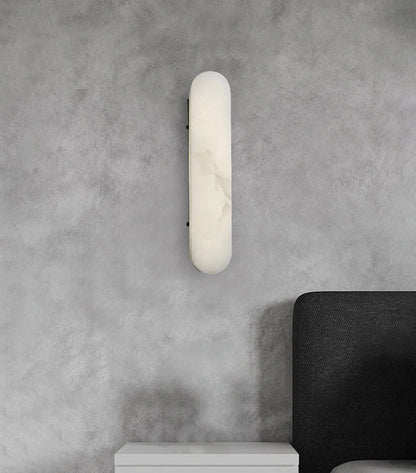 Luxury Alabaster Vertical Wall Lamp - Nuvé