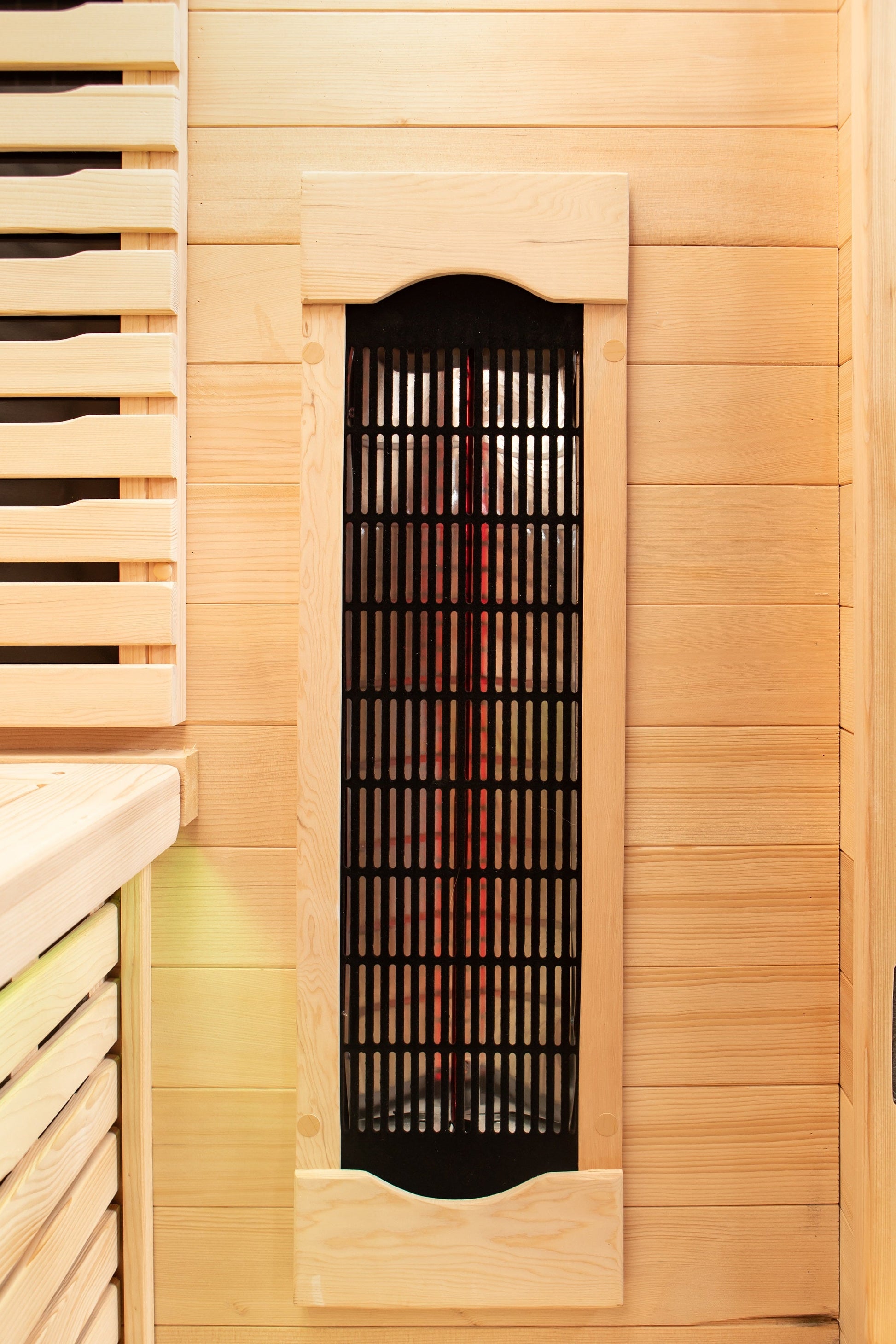 Peak Saunas Shasta 1-Person Full Spectrum Infrared Sauna with XL Medical-Grade Red Light Therapy & Smart WiFi App Control - Nuvé