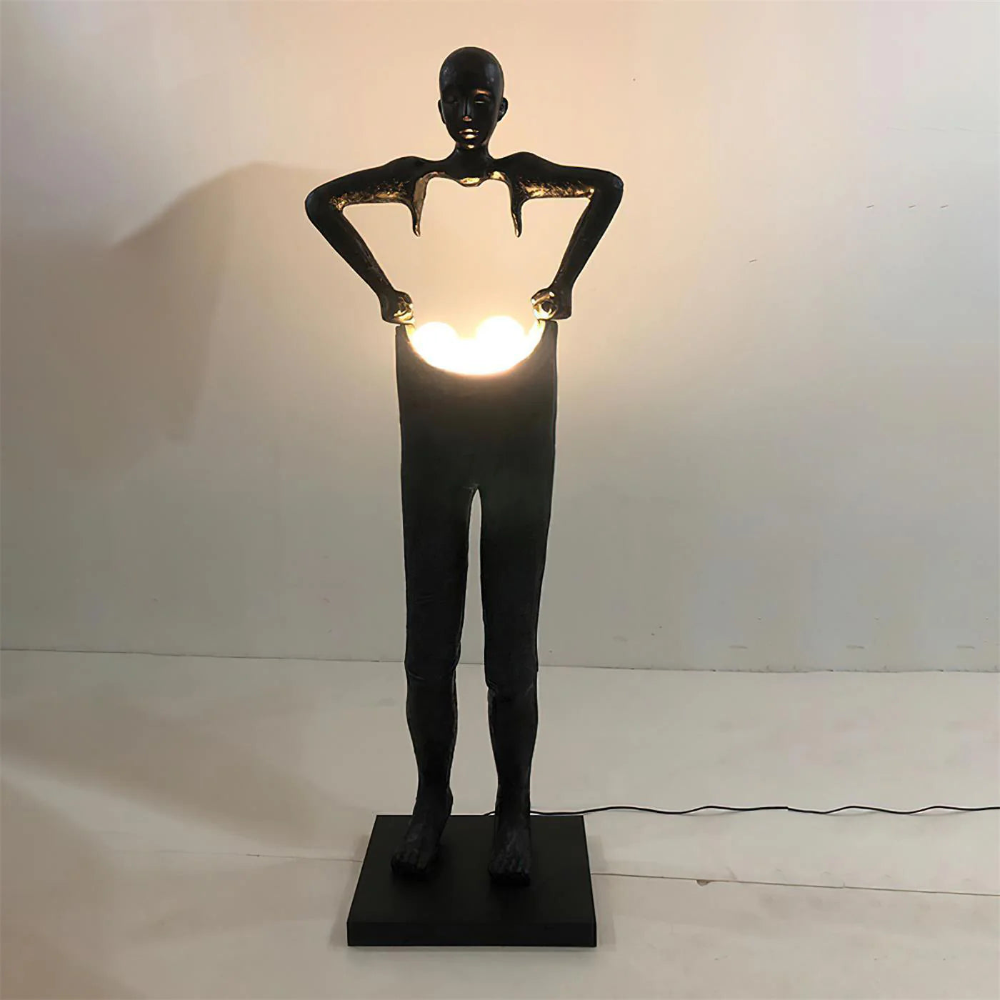 Man Carrying Pants Statue Floor Lamp - Nuvé