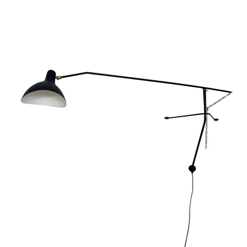Spiral Mantis Arm Wall Lamp - Nuvé