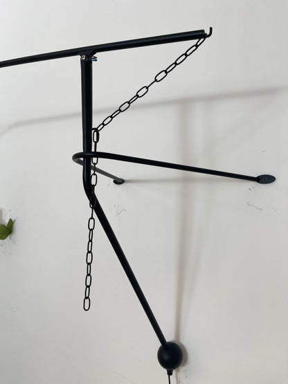 Spiral Mantis Arm Wall Lamp