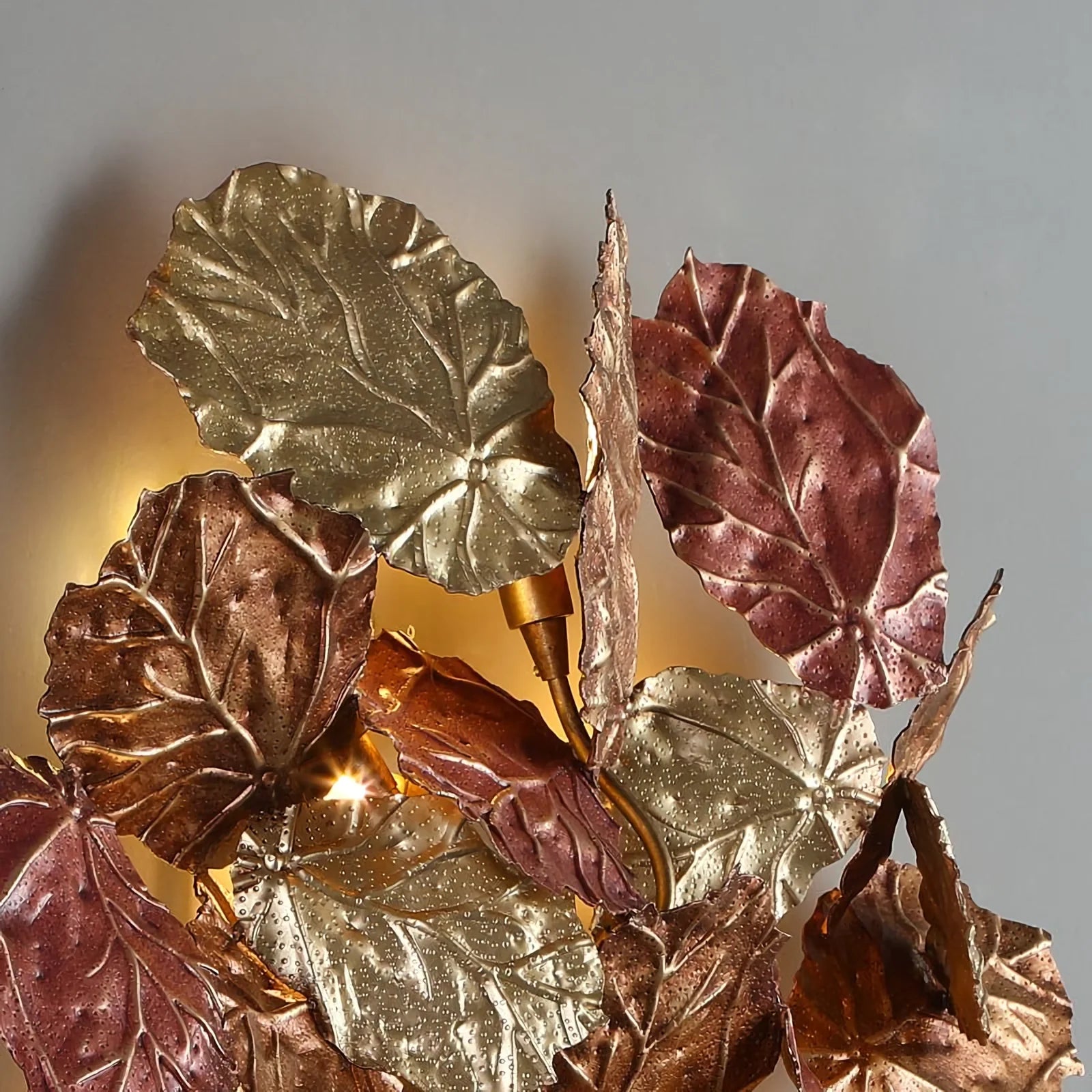 Maple Leaf Creative Wall Lamp - Nuvé