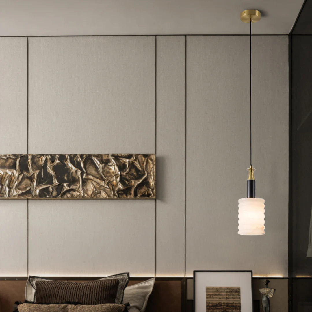 Modern Cylindrical Alabaster Pendant Lamp - Nuvé