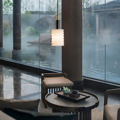 Modern Cylindrical Alabaster Pendant Lamp - Nuvé