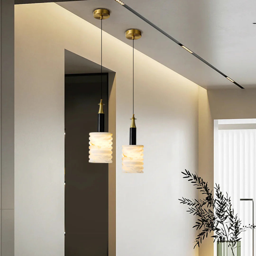 Modern Cylindrical Alabaster Pendant Lamp - Nuvé