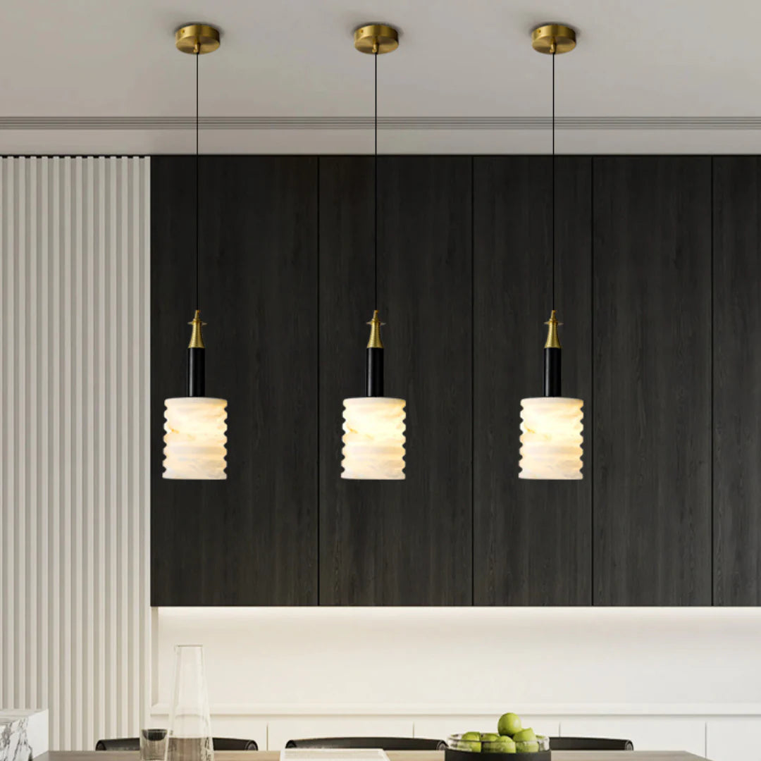 Modern Cylindrical Alabaster Pendant Lamp - Nuvé