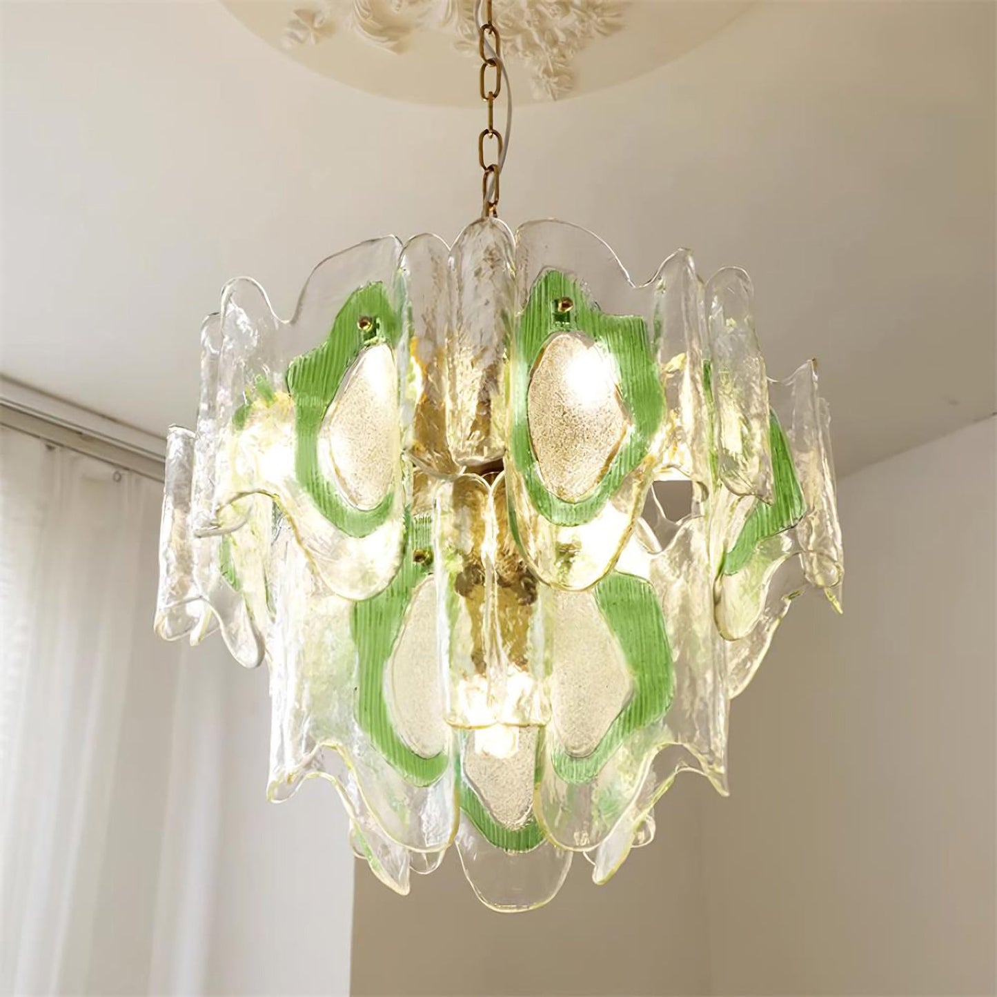 Marrina Vintage Chandelier - Nuvé