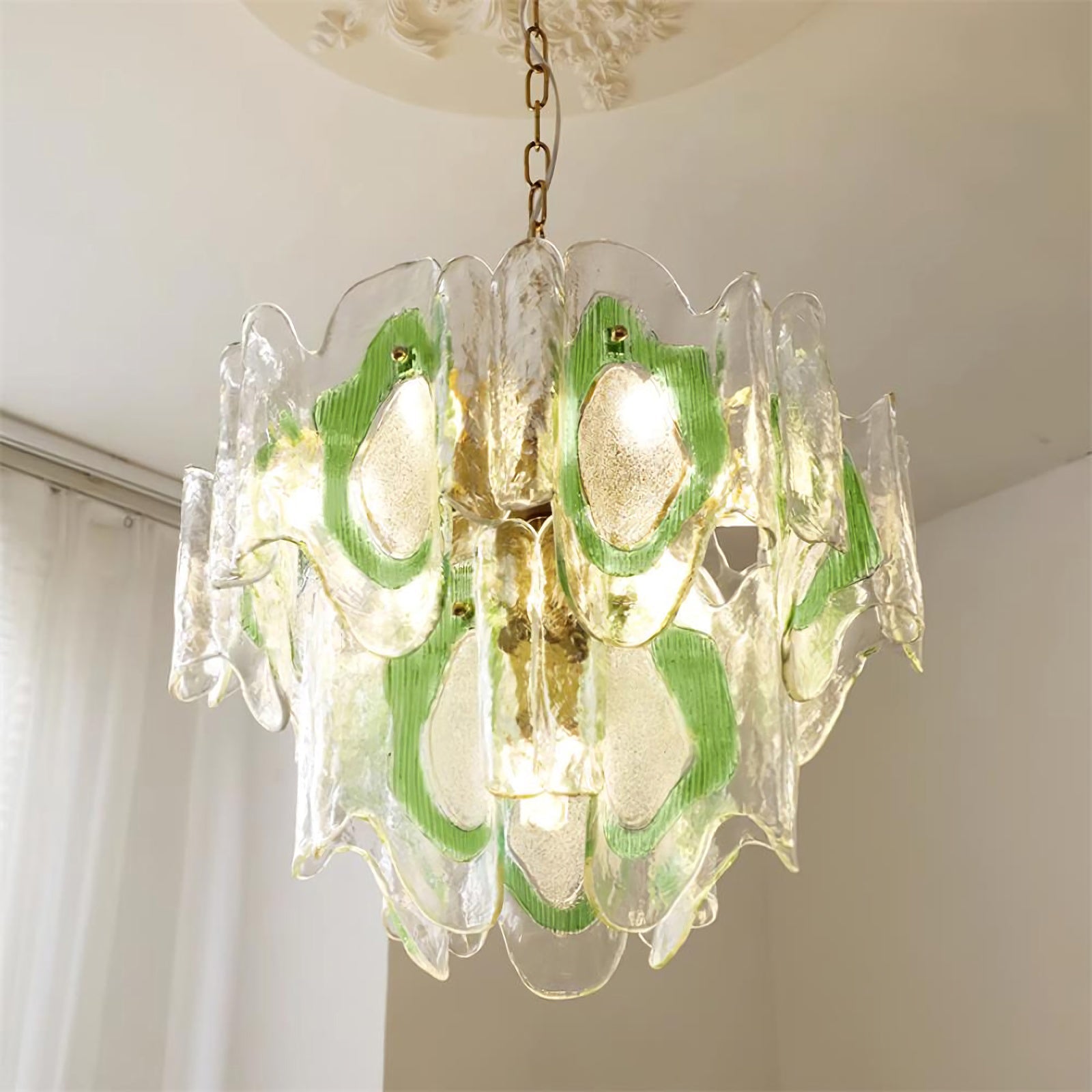 Marrina Vintage Chandelier - Nuvé