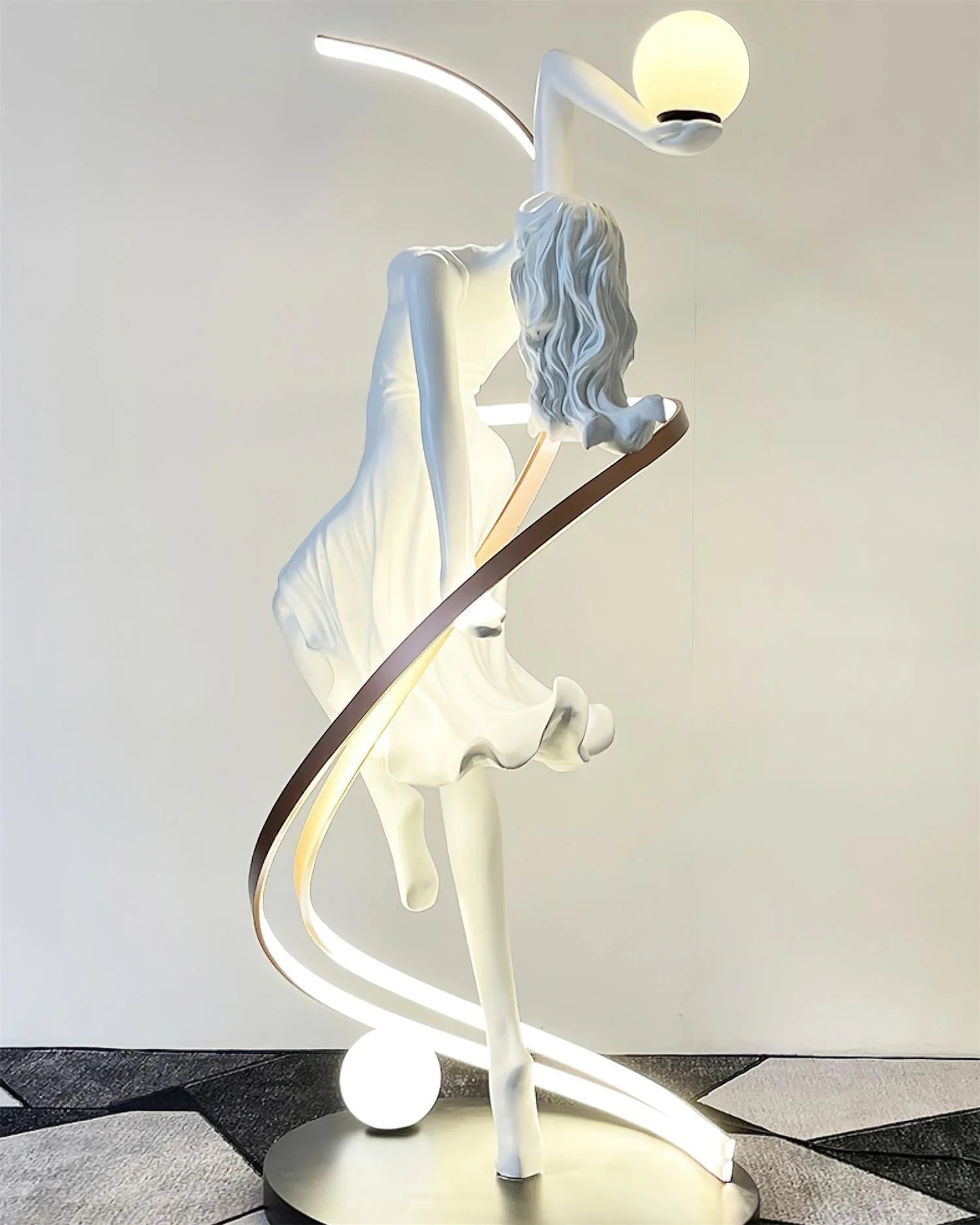 Misha Goddess White Statue Floor Lamp - Nuvé