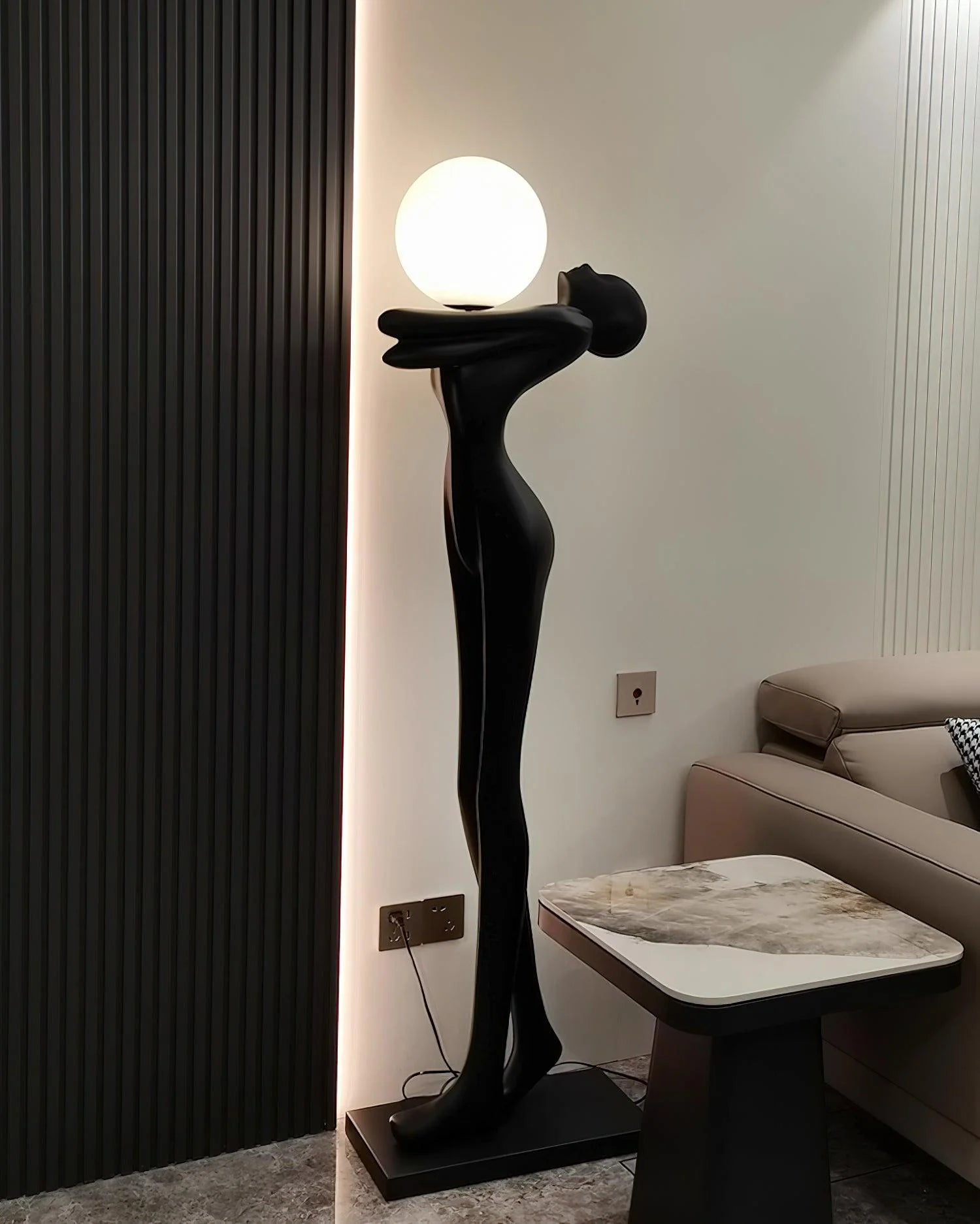 Moca Sculpture Figure Floor Lamp - Nuvé
