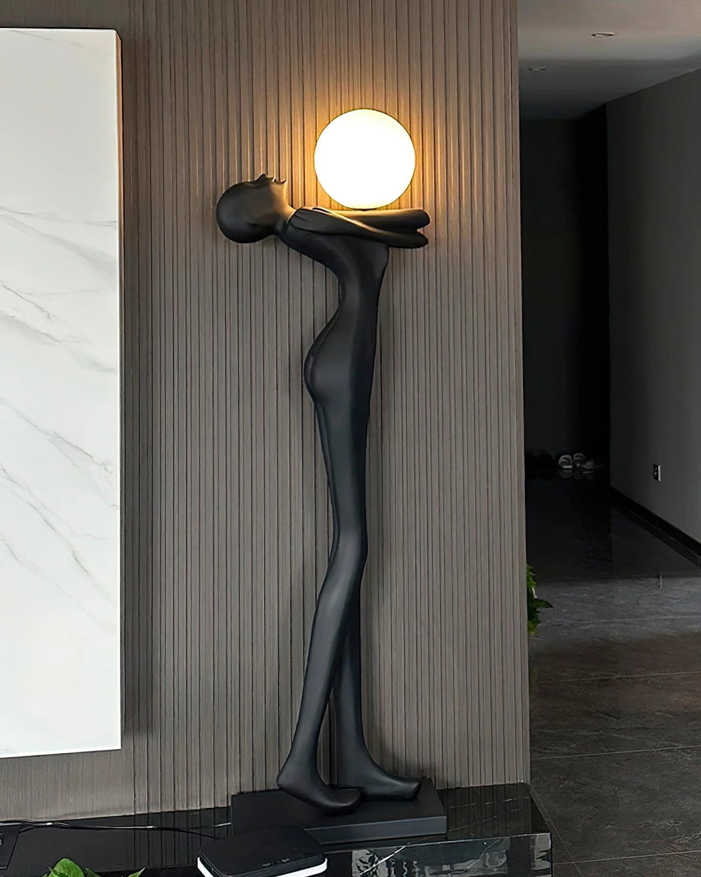 Moca Sculpture Figure Floor Lamp - Nuvé