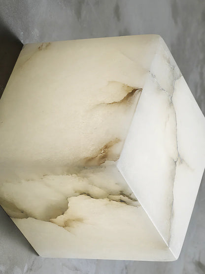 Modern Square Alabaster Wall Lamp - Nuvé