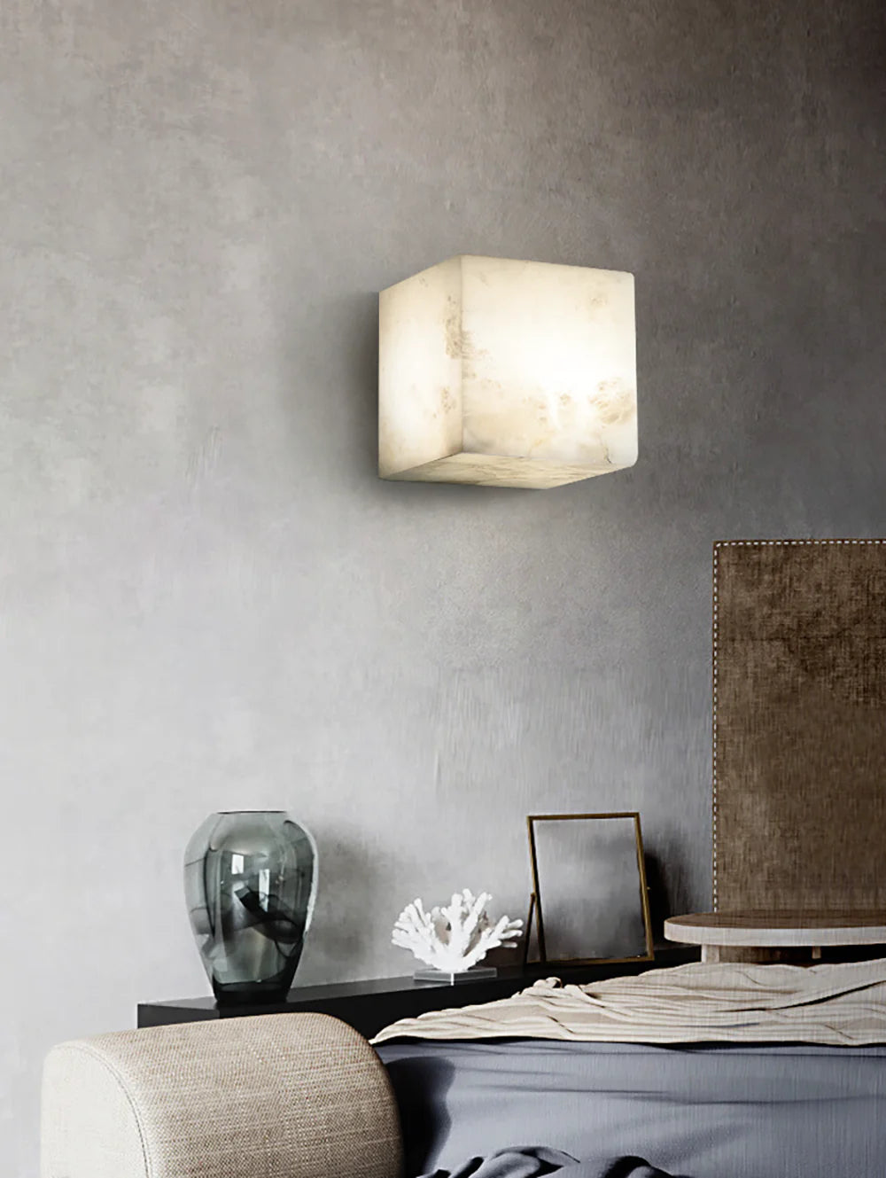 Modern Square Alabaster Wall Lamp - Nuvé