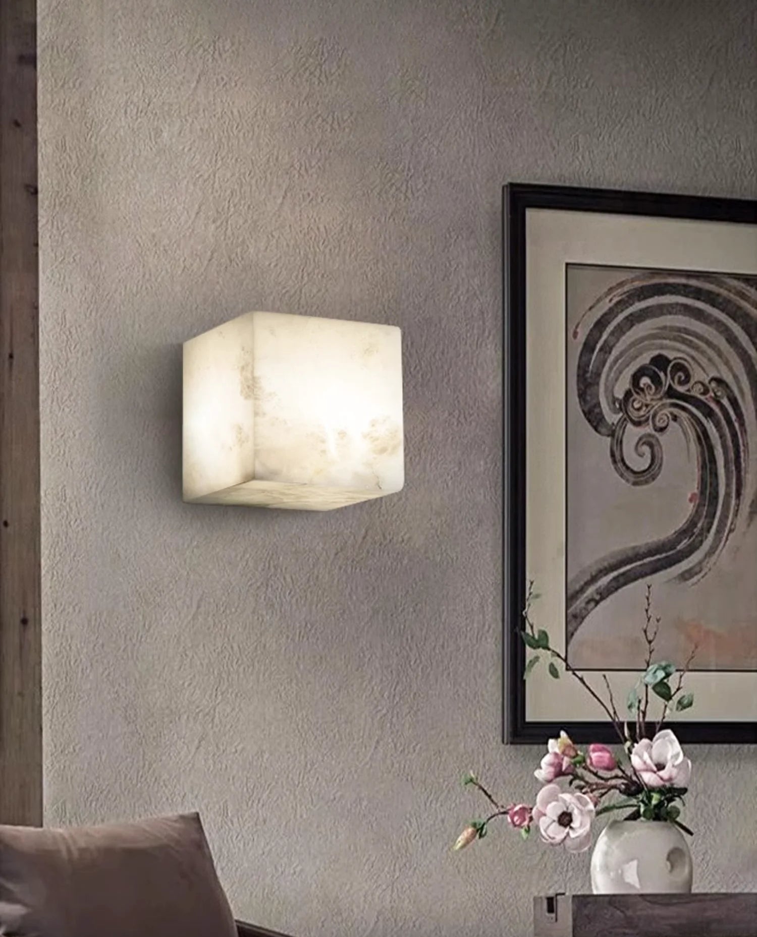 Modern Square Alabaster Wall Lamp - Nuvé
