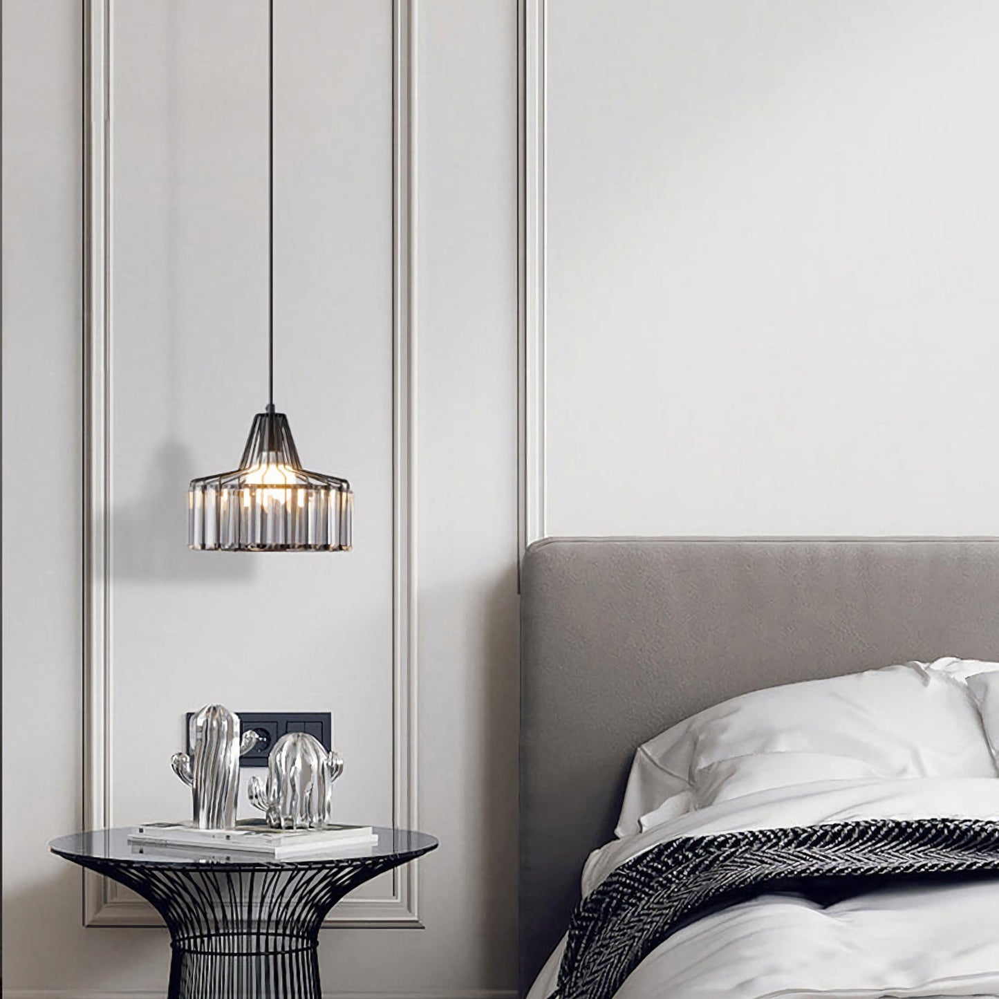 Modern Iron Art Glass Pendant Lamp - Nuvé