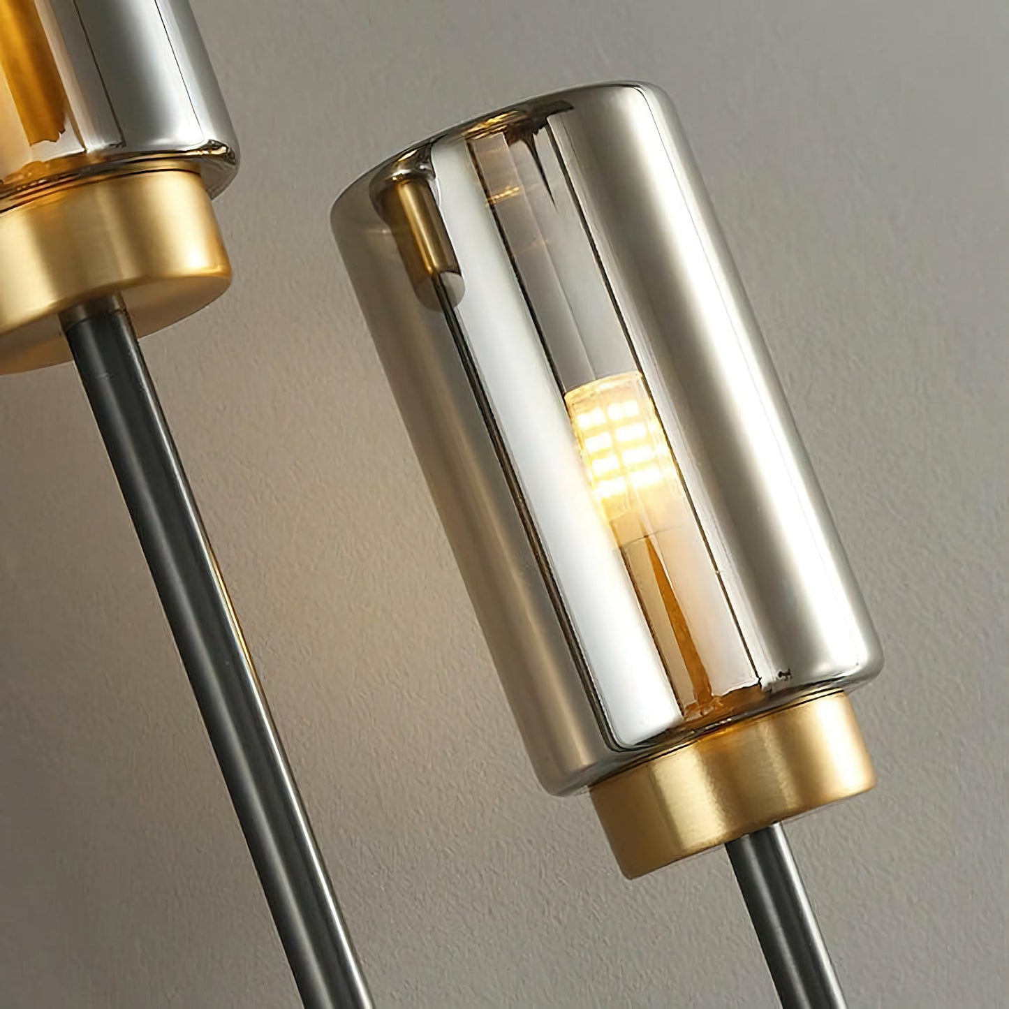 Modern Linear Glass Wall Lamp - Nuvé