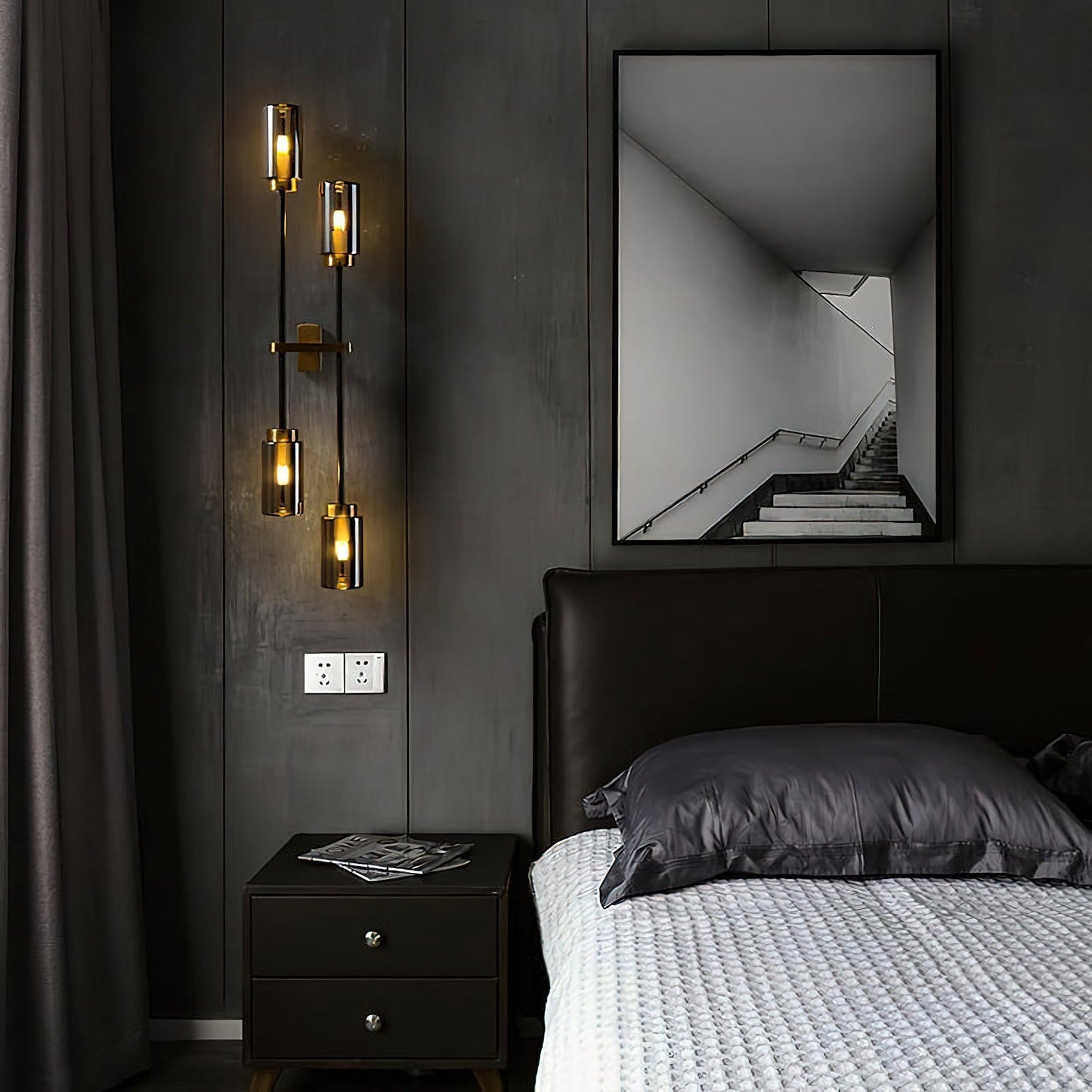 Modern Linear Glass Wall Lamp - Nuvé