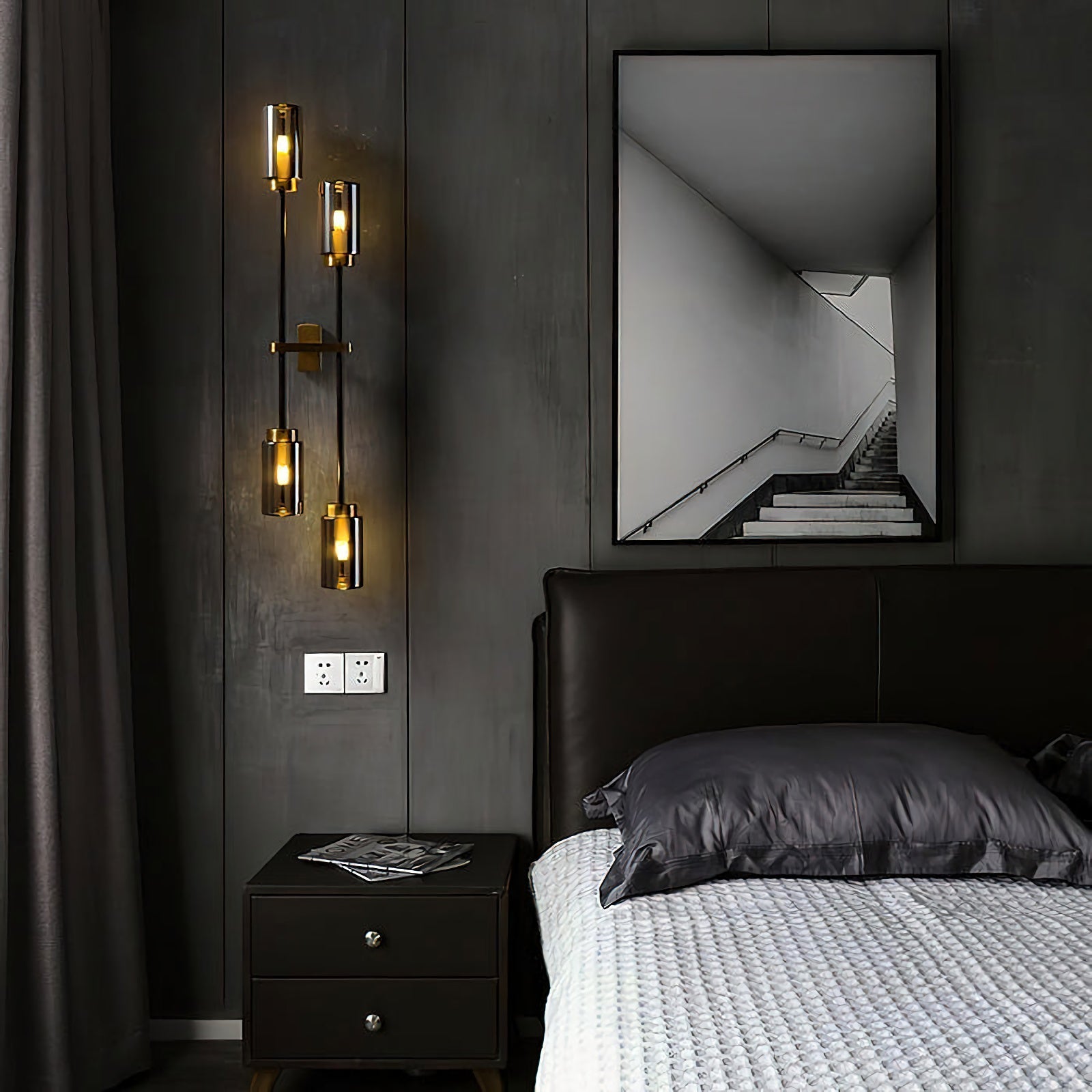 Modern Linear Glass Wall Lamp - Nuvé