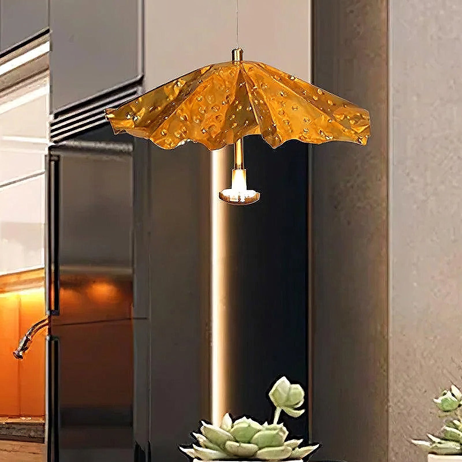 Modern Livra Chandelier - Nuvé