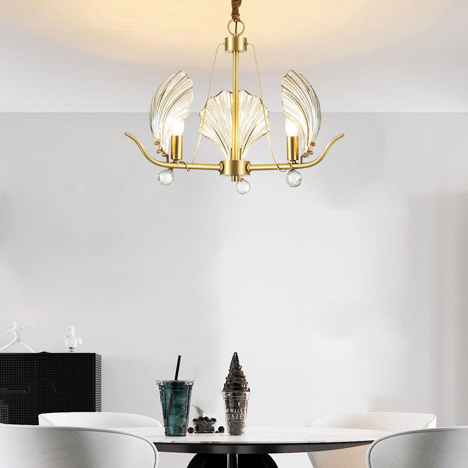 Modern Shell Glass Chandelier - Nuvé