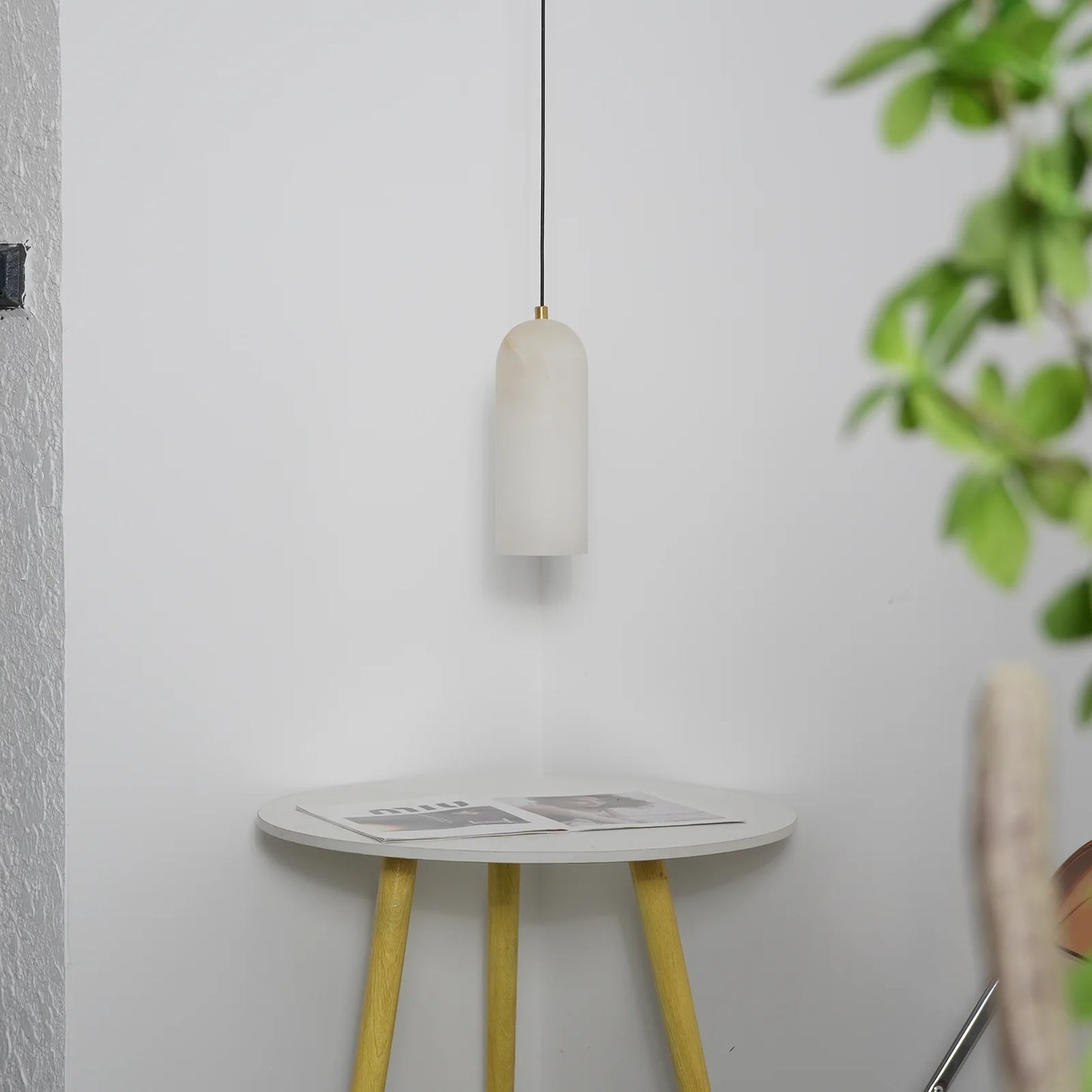 Monty Alabaster Pendant Lamp - Nuvé