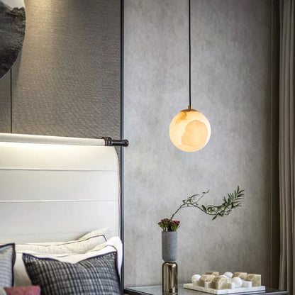 Moon Alabaster Pendant Lamp - Nuvé
