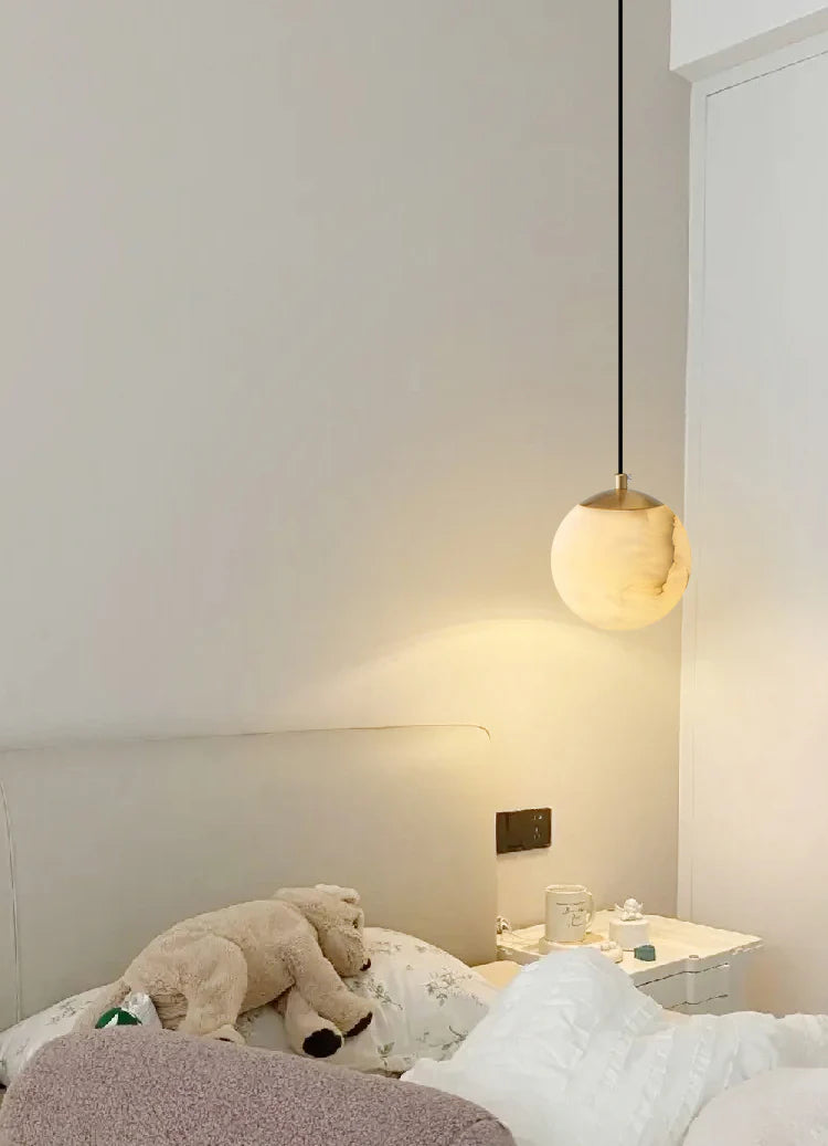 Moon Alabaster Pendant Lamp - Nuvé