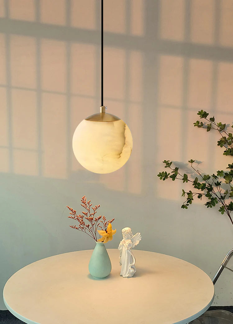 Moon Alabaster Pendant Lamp - Nuvé