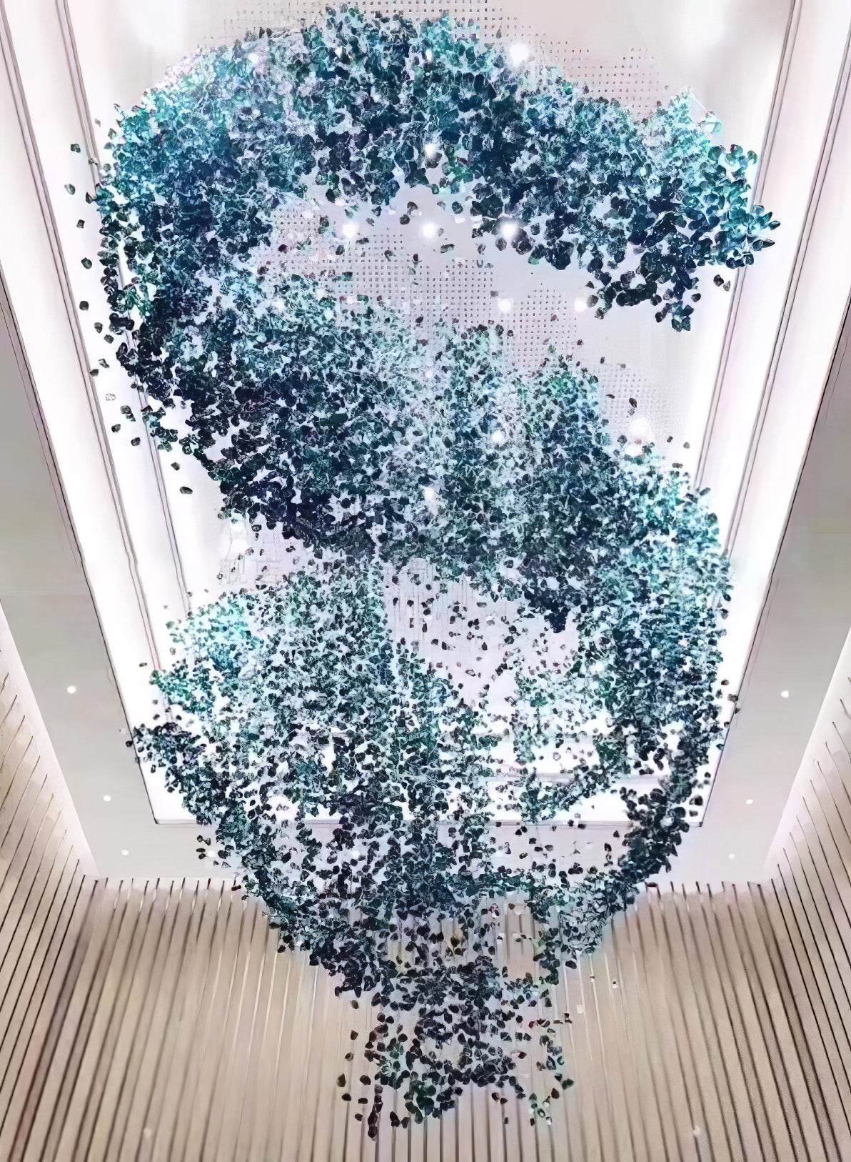 Multicolor Crystal Stone Chandelier - Nuvé