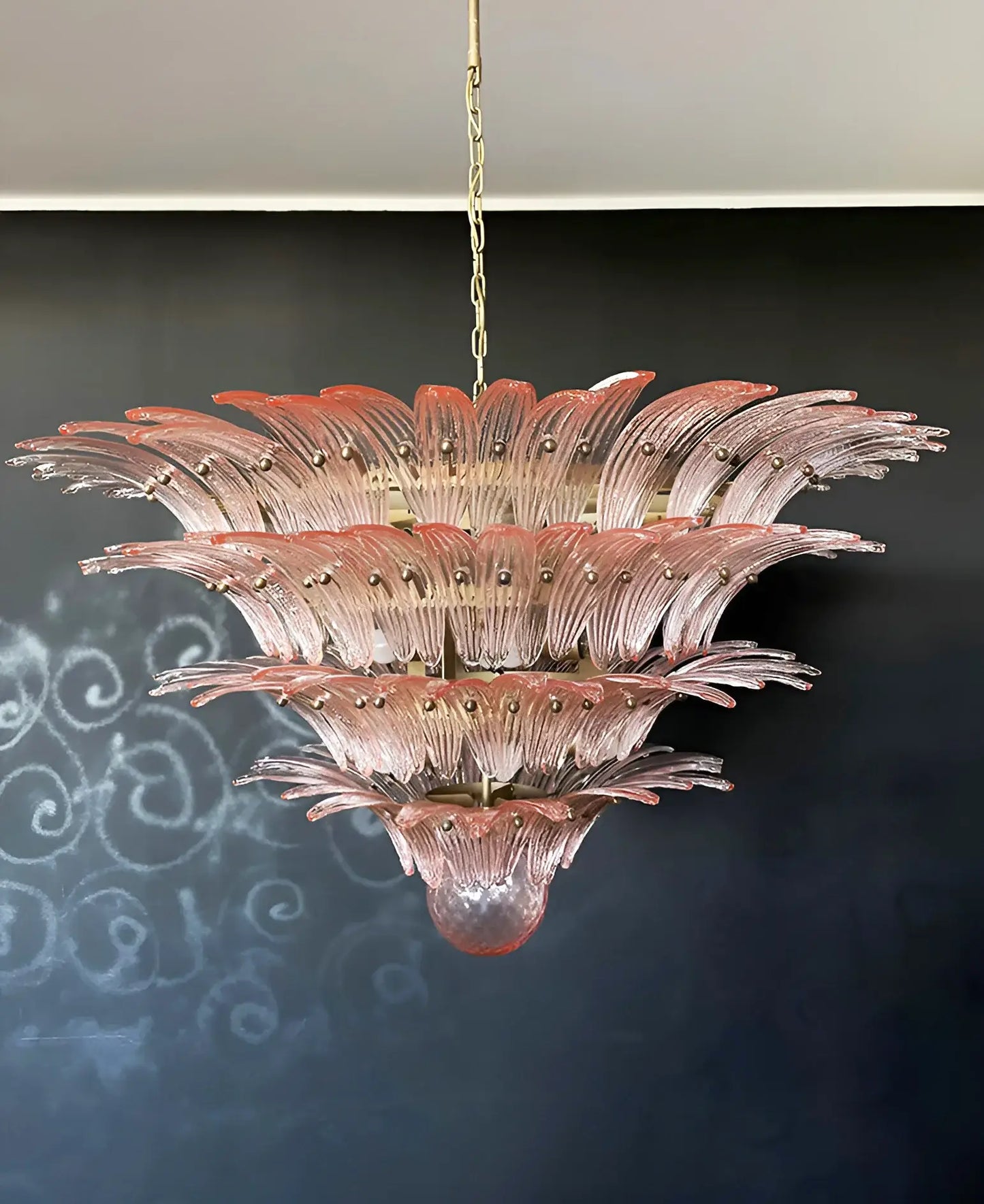 Murano Palmette Pink Chandelier - Nuvé