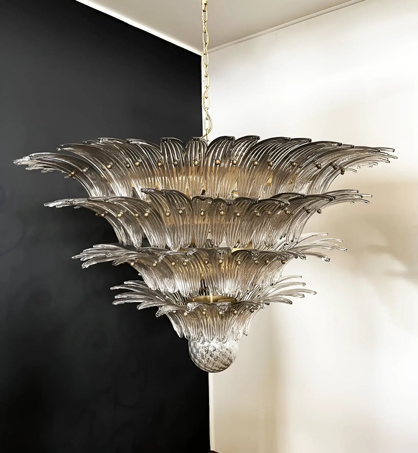 Palmette Murano Smoked Glass Chandelier - Nuvé