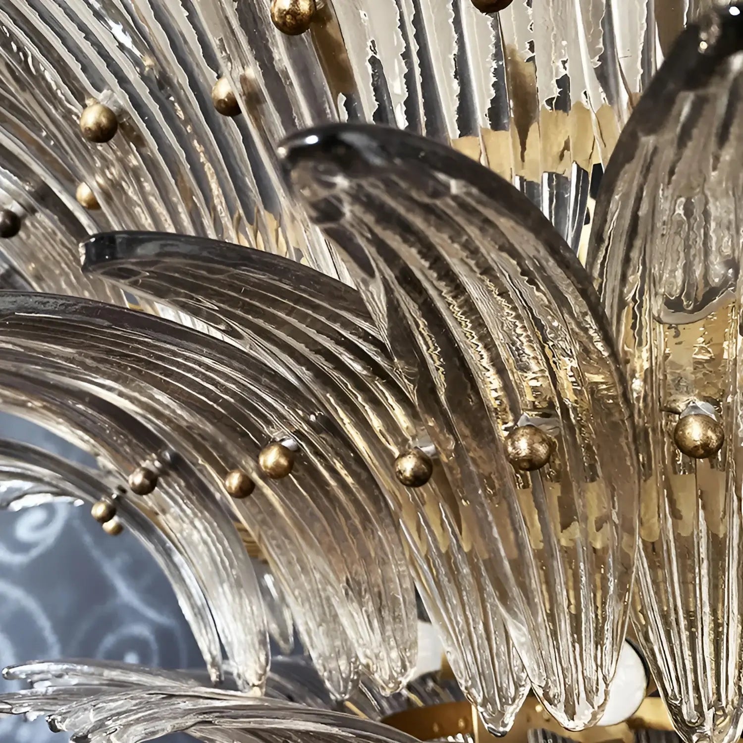 Murano Palmette Smoked Chandelier - Nuvé