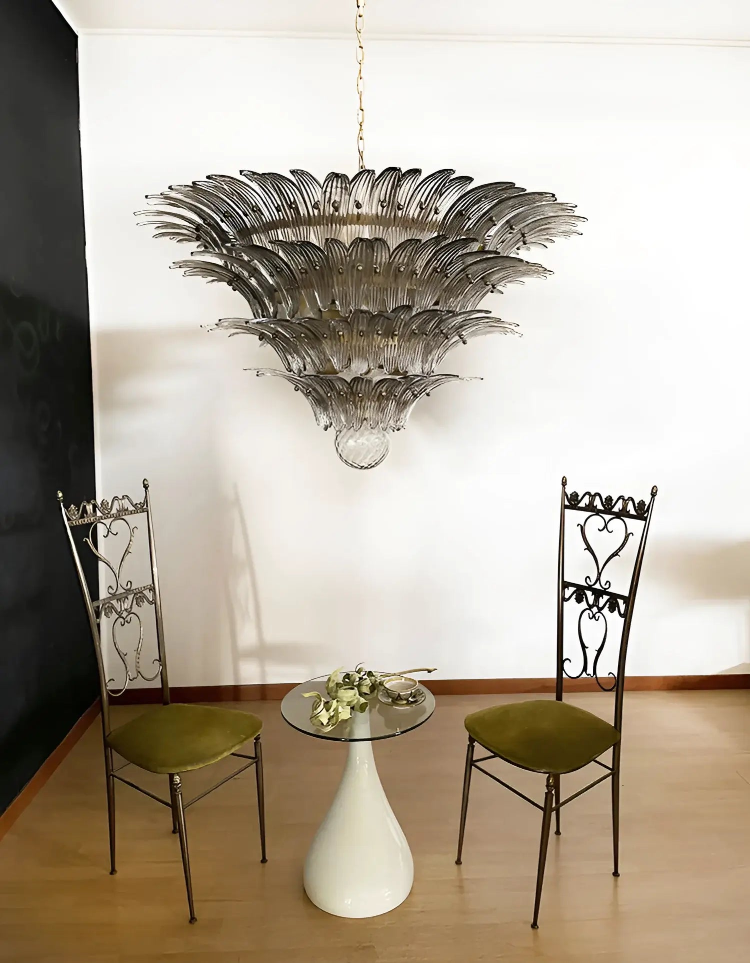 Murano Palmette Smoked Chandelier - Nuvé