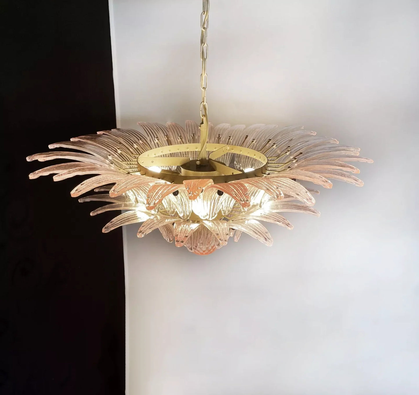 Murano Palmette Pink Chandelier - Nuvé