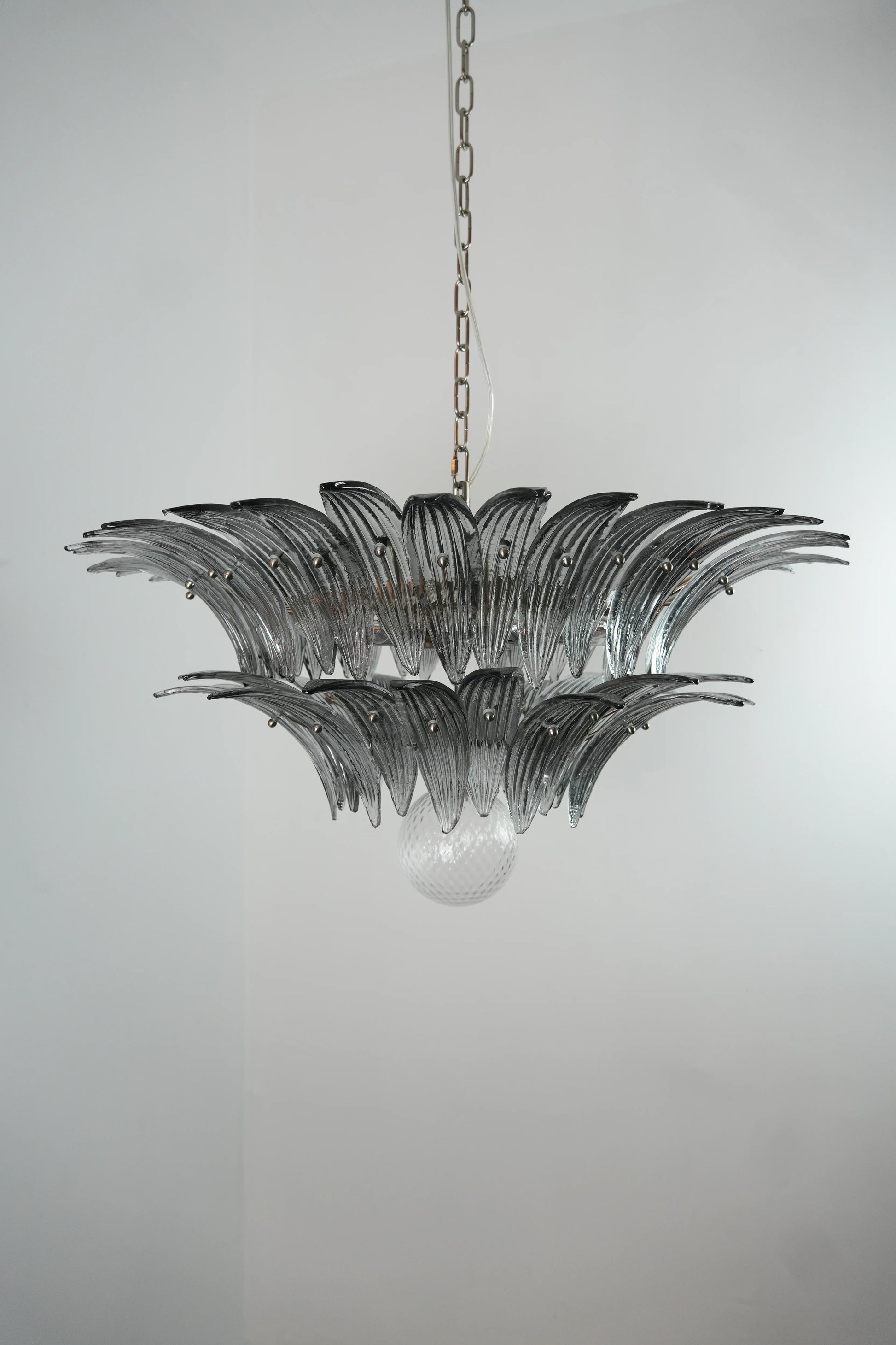 Murano Palmette Smoked Chandelier - Nuvé