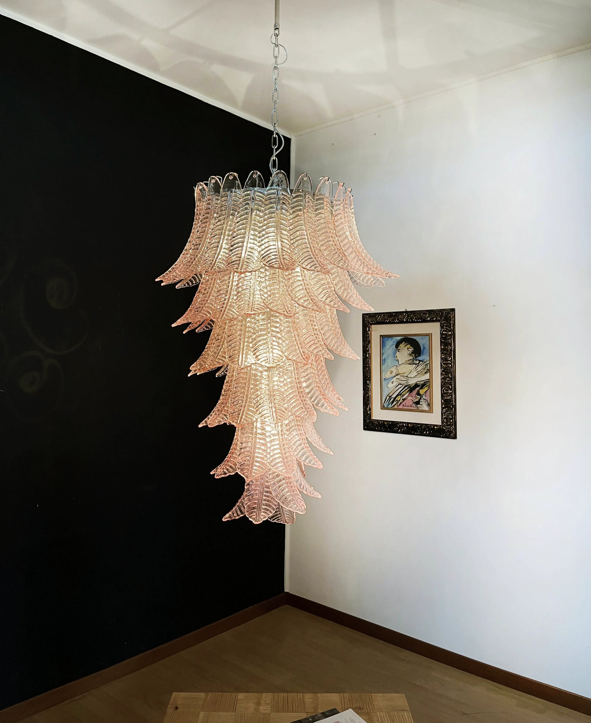 Murano Pink Felch Spiral Chandelier - Nuvé