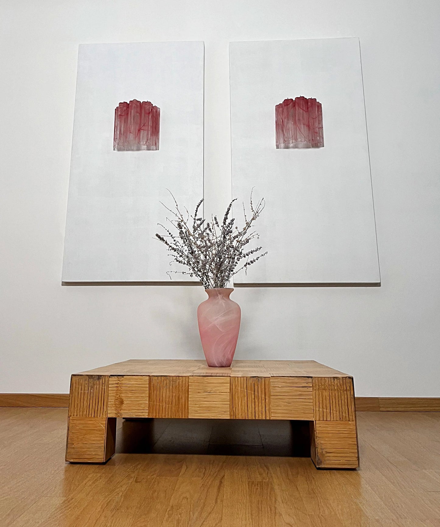 Murano Red Glass Tube Wall Lamp - Nuvé