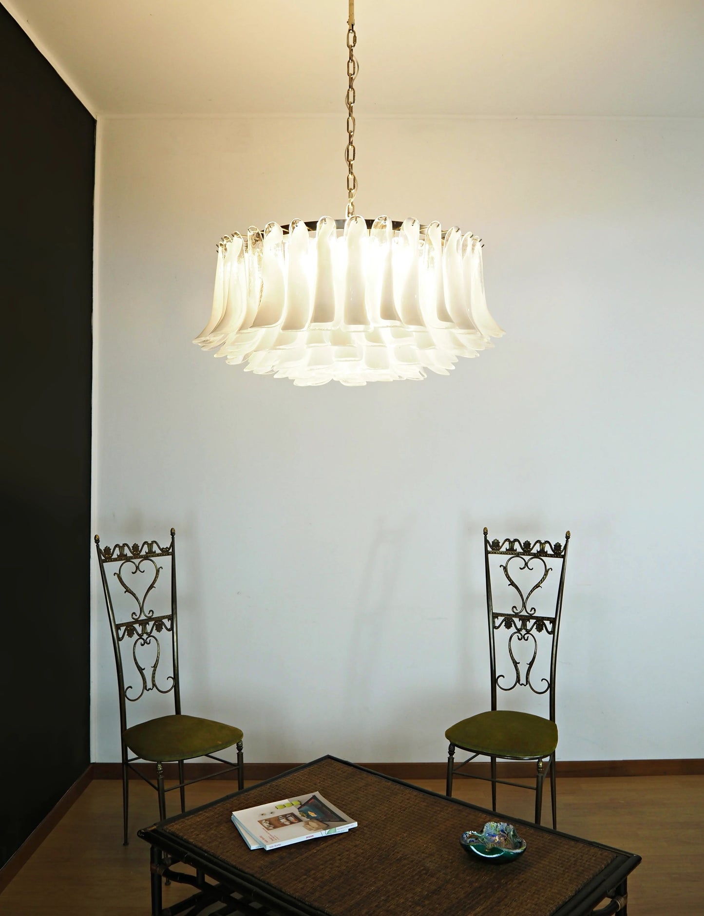 Murano Transparent Glass Petal Chandelier - Nuvé