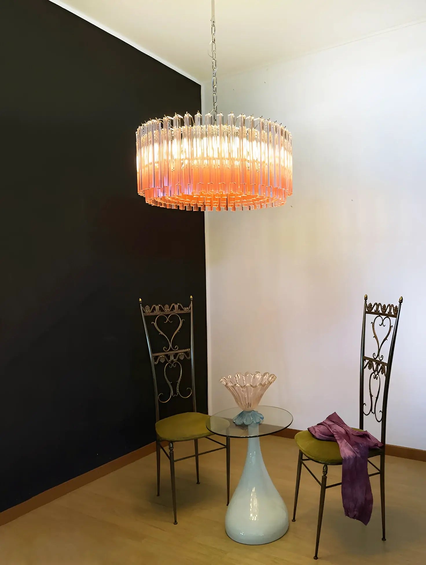 Murano Triedri Round Prisms Pink Chandelier - Nuvé