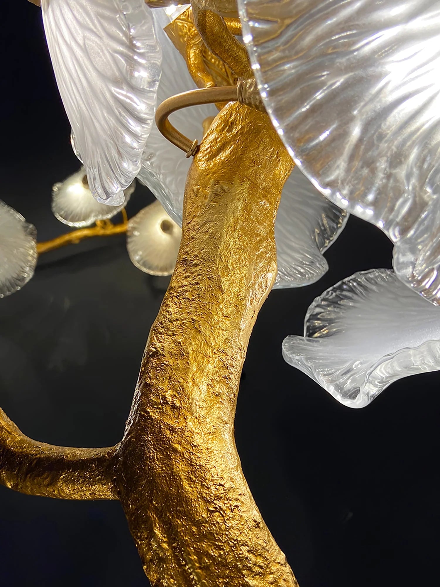 Nenufar Horizontal Chandelier - Nuvé
