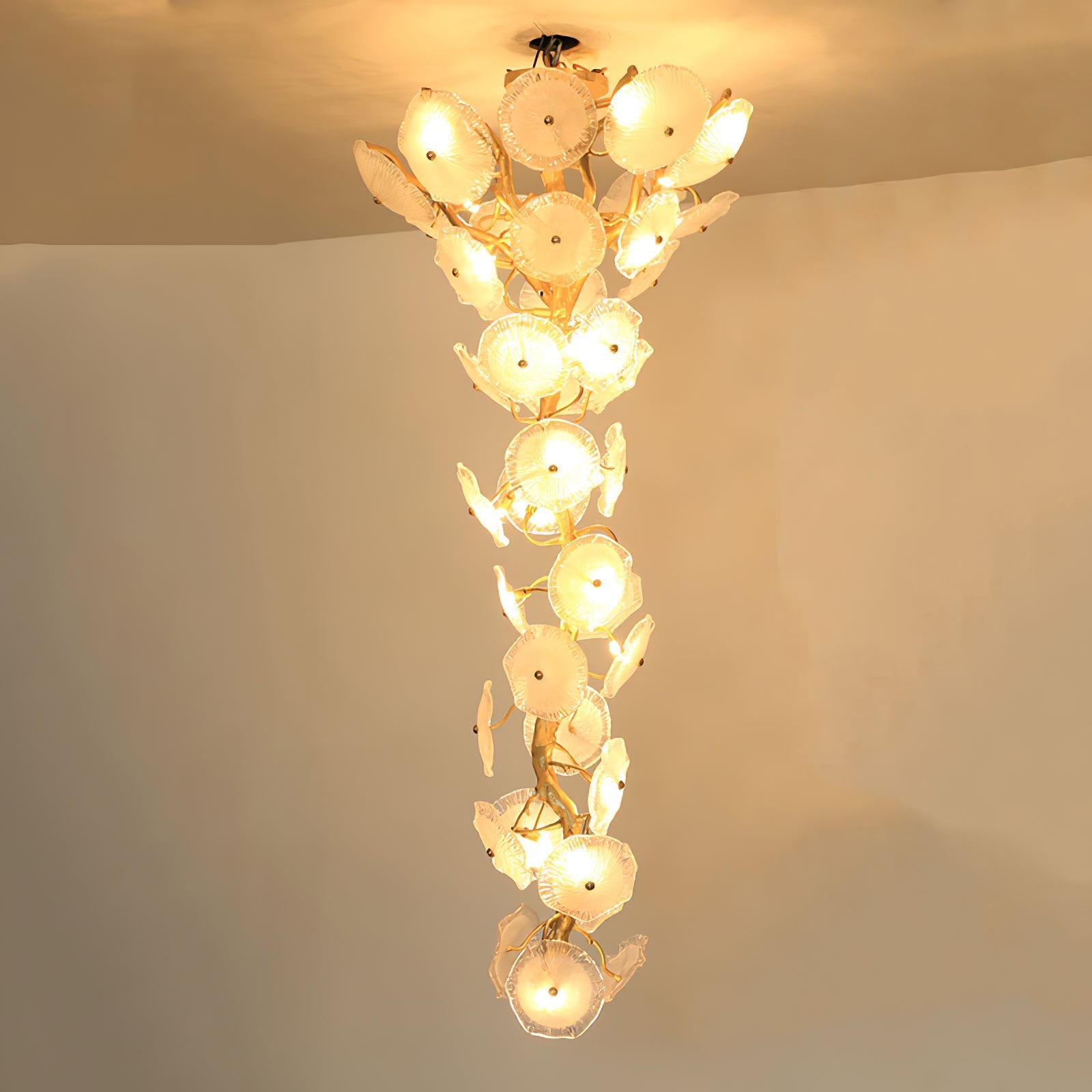 Nenufar Water Lily Chandelier - Nuvé