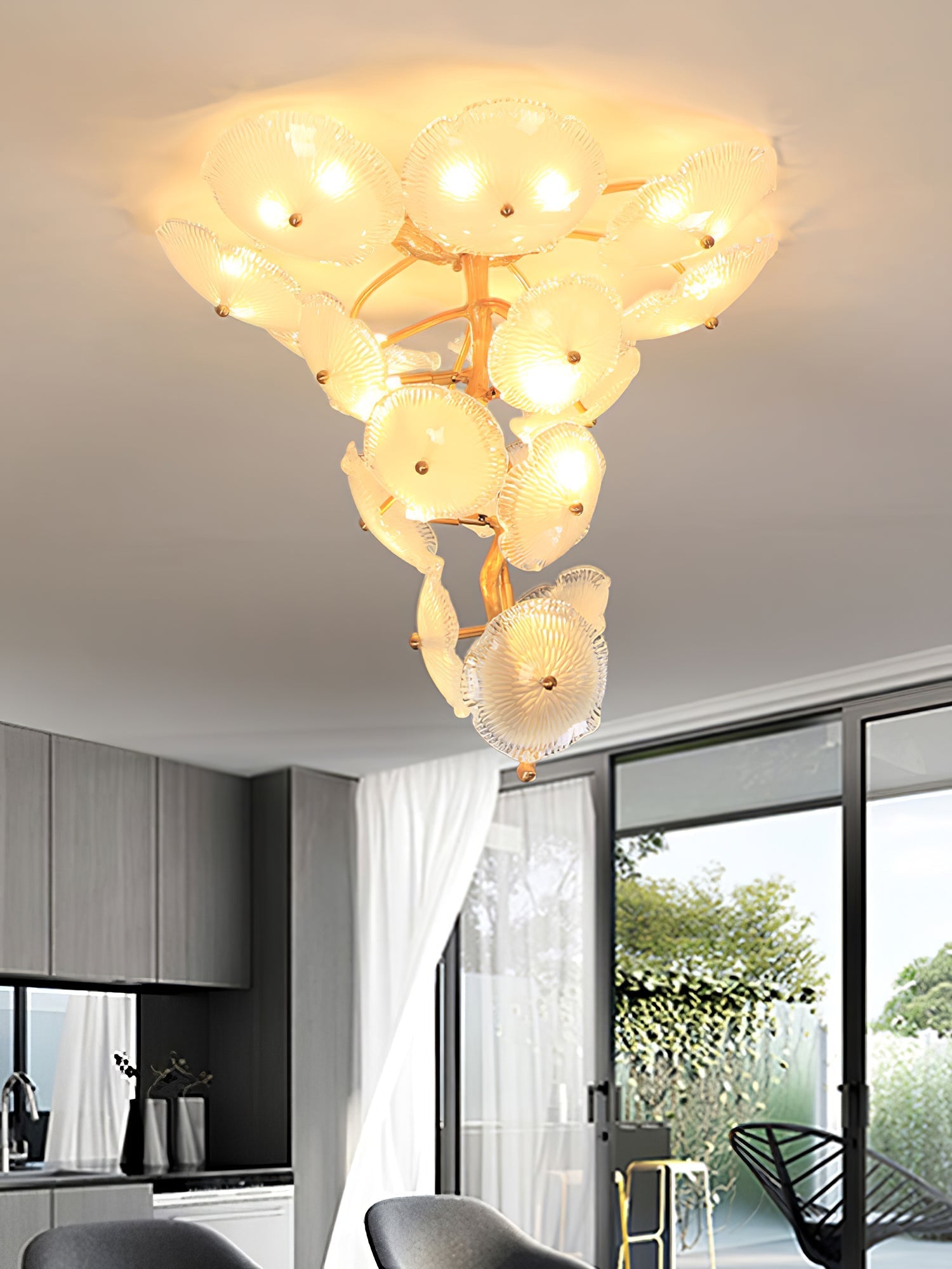 Nenufar Water Lily Chandelier - Nuvé