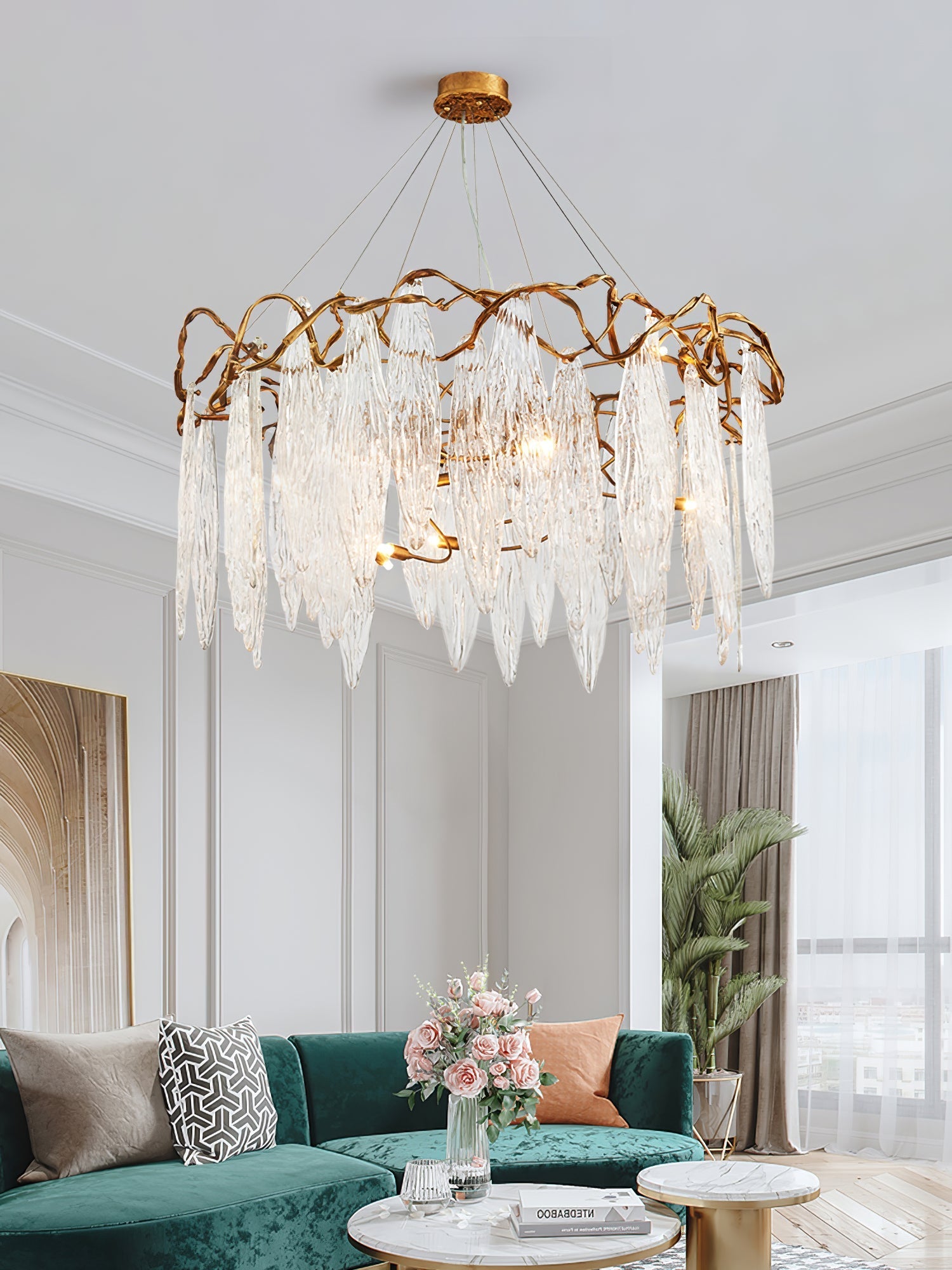 Niagara Island Crystal Chandelier - Nuvé