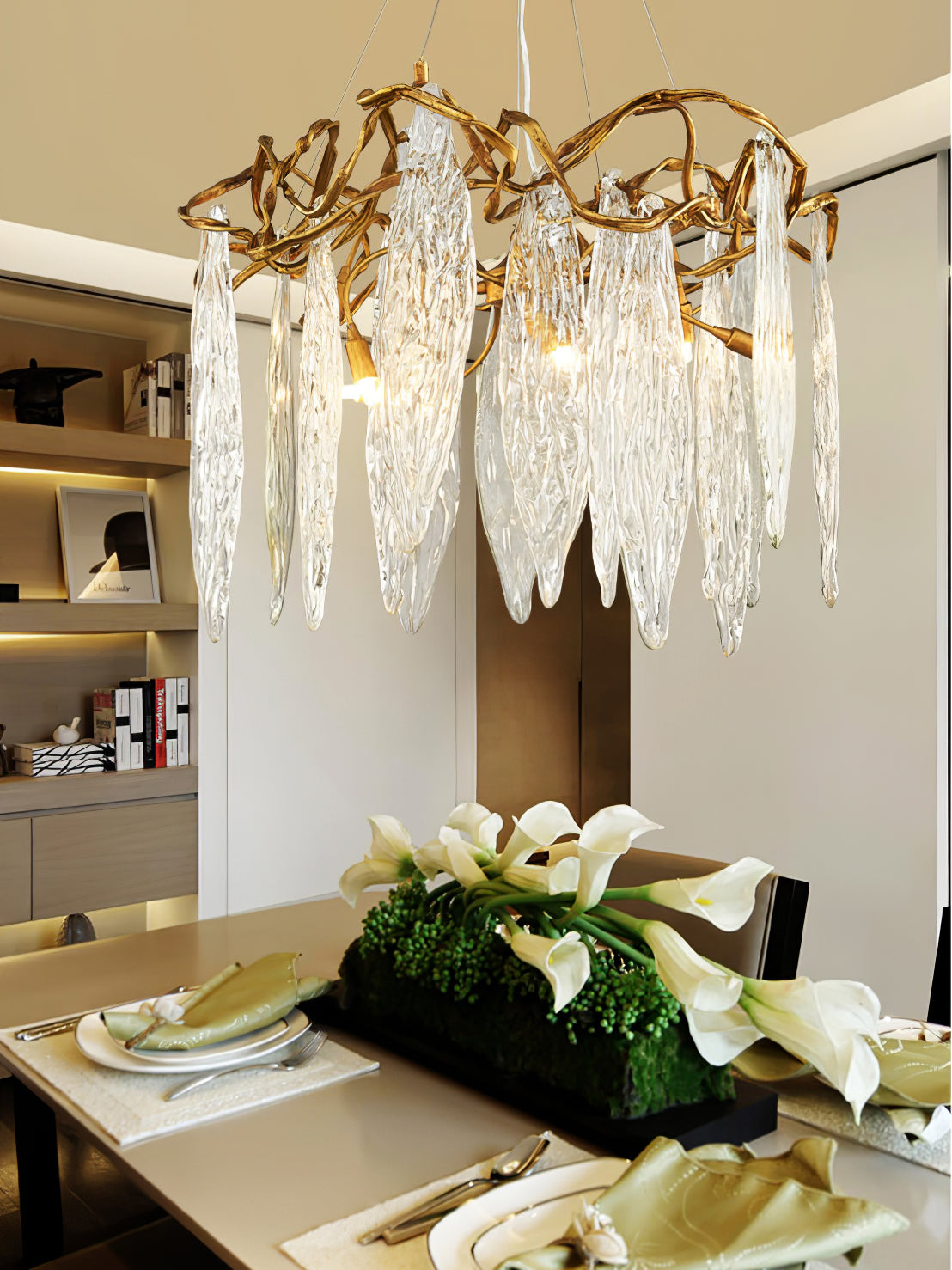 Niagara Island Crystal Chandelier - Nuvé